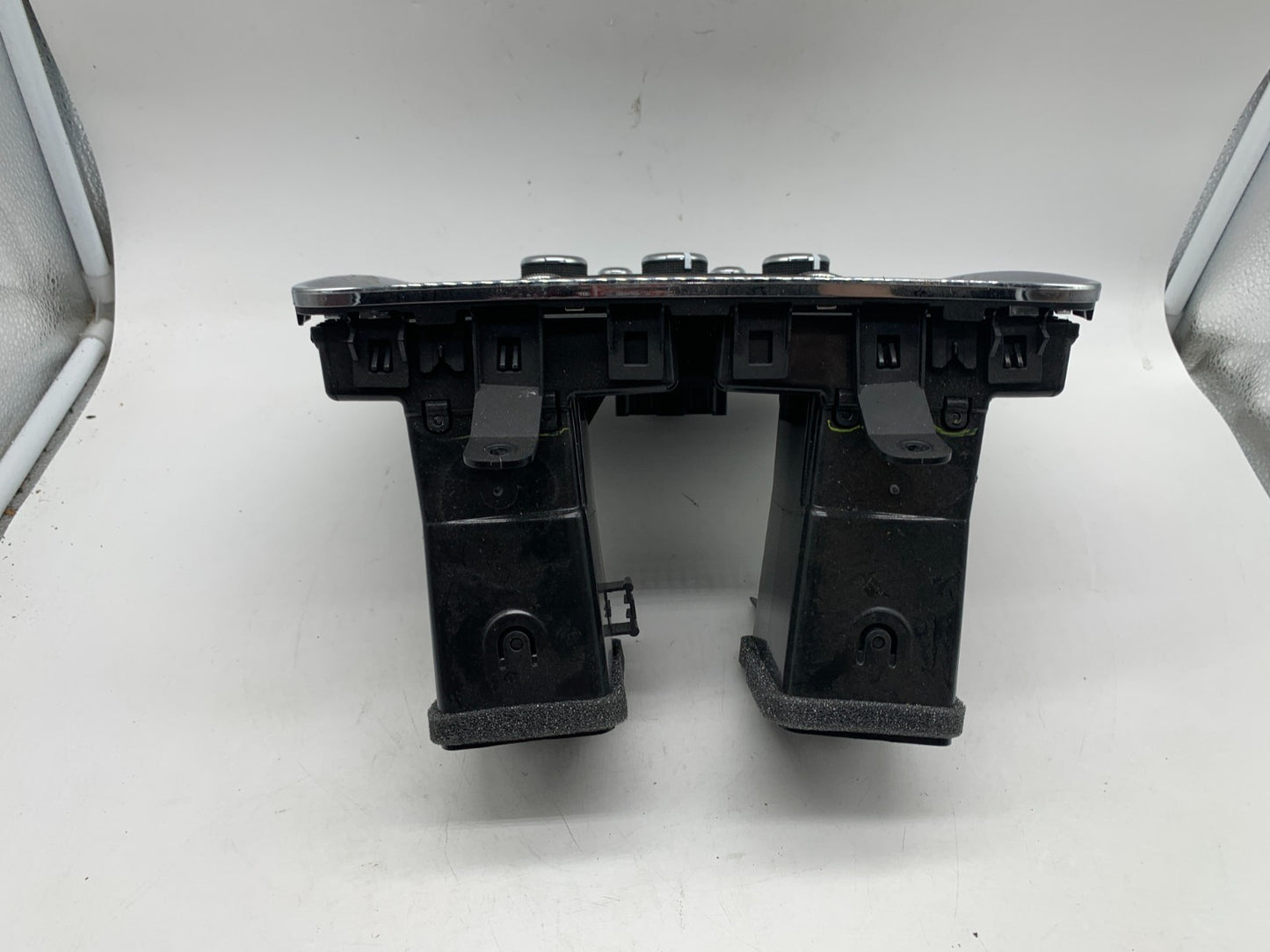 2011-2020 Dodge Caravan Climate Control AC Heater Temperature Unit OEM D03B16007
