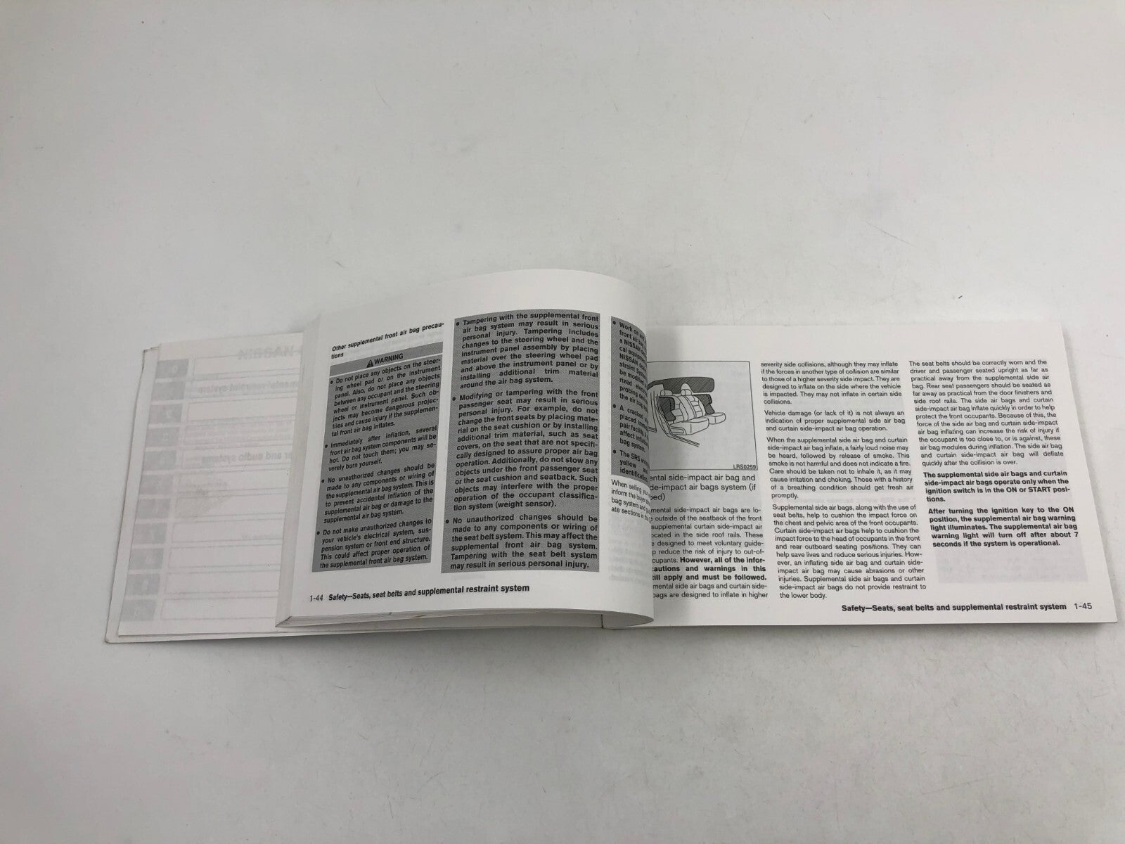 2005 Nissan Altima Owners Manual with Case OEM B02B06002