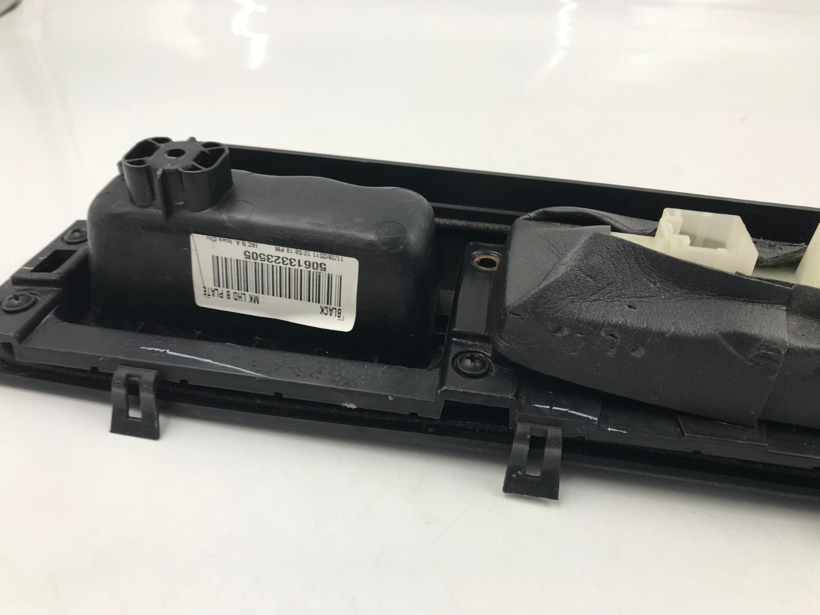 2011-2014 Chrysler 200 Master Power Window Switch OEM B01B17025