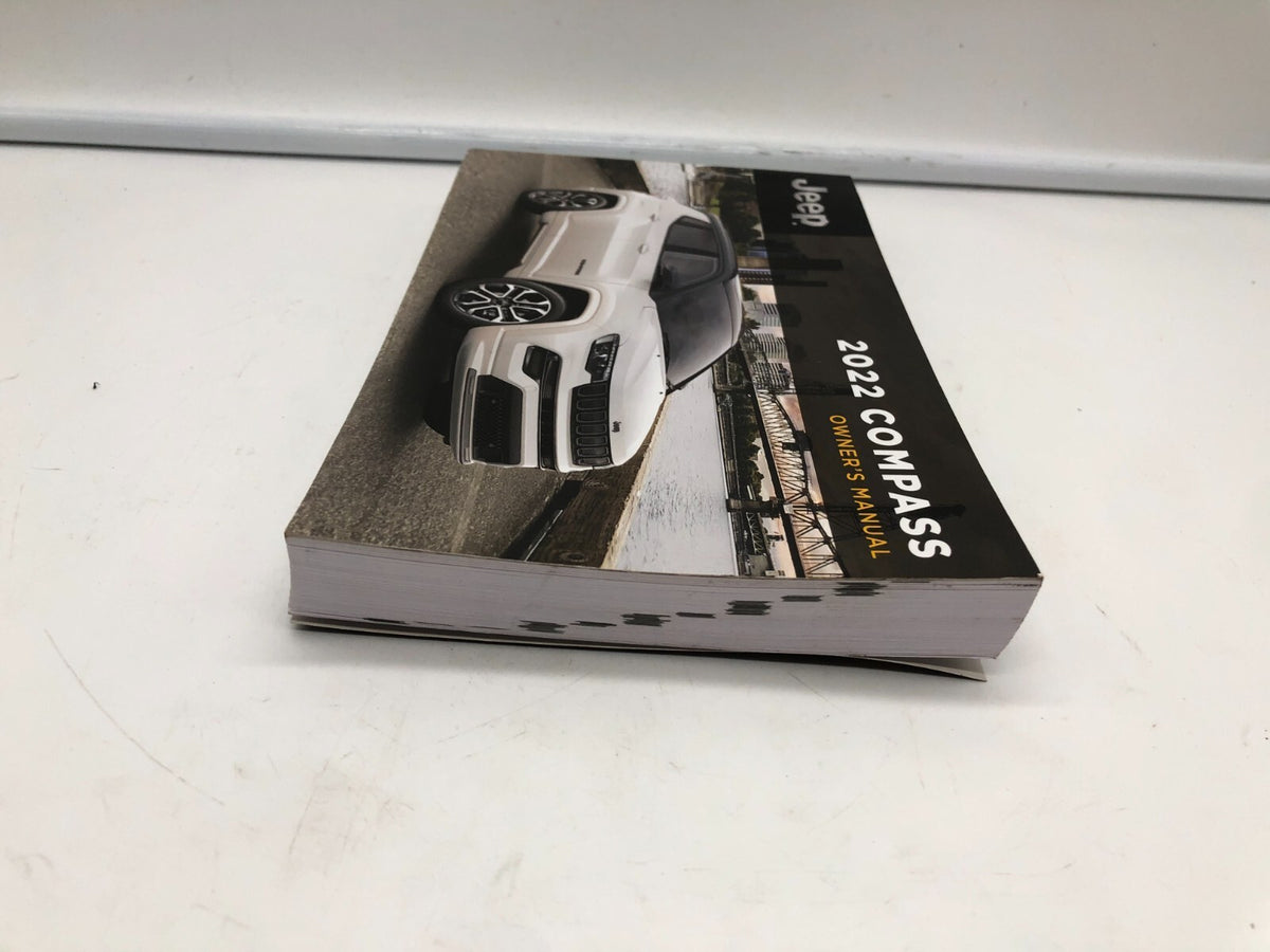 2022 Jeep Compass Owners Manual OEM R01B37009