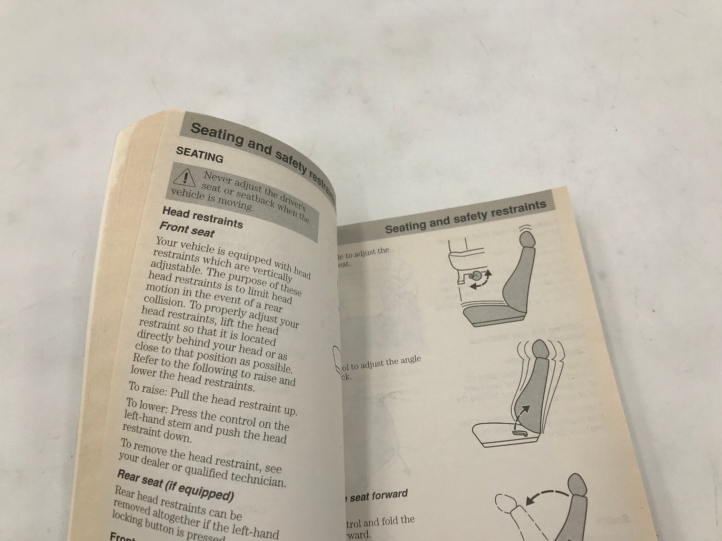 2001 Ford Focus Owners Manual OEM A04B27031