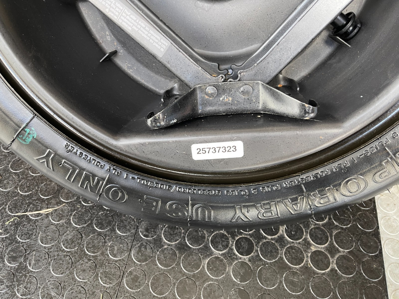 2000-2003 Cadillac Deville 16" Emergency Spare Tire Compact with Jack T125/70R16