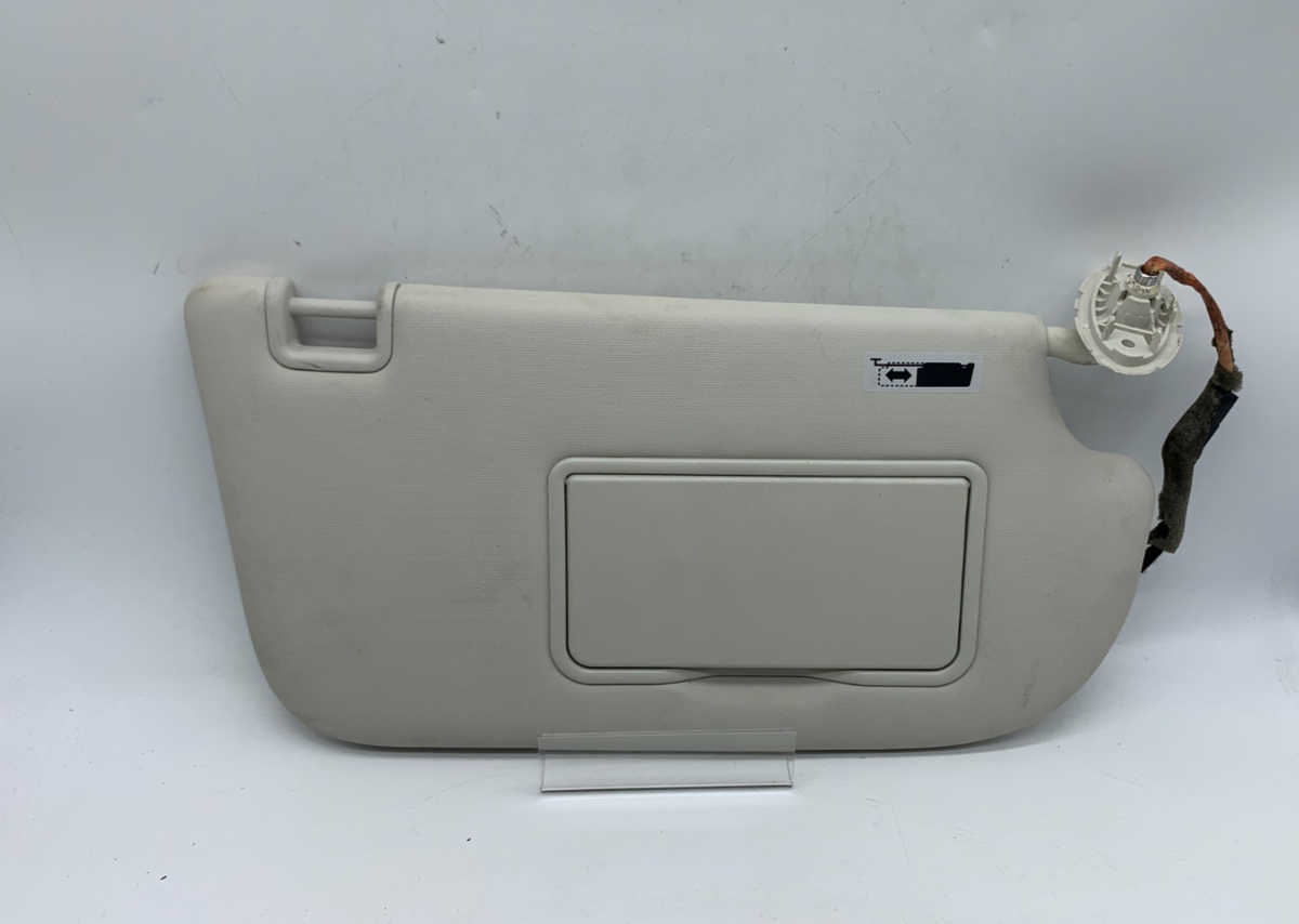 2013-2019 Ford Escape Passenger Sun Visor Sunvisor Ivory Illumination D03B67007
