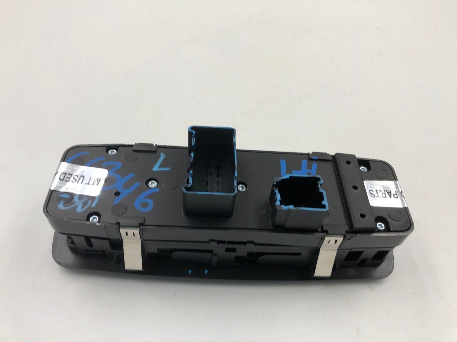 2008-2011 Chrysler Town & Country Master Power Window Switch OEM D01B58006