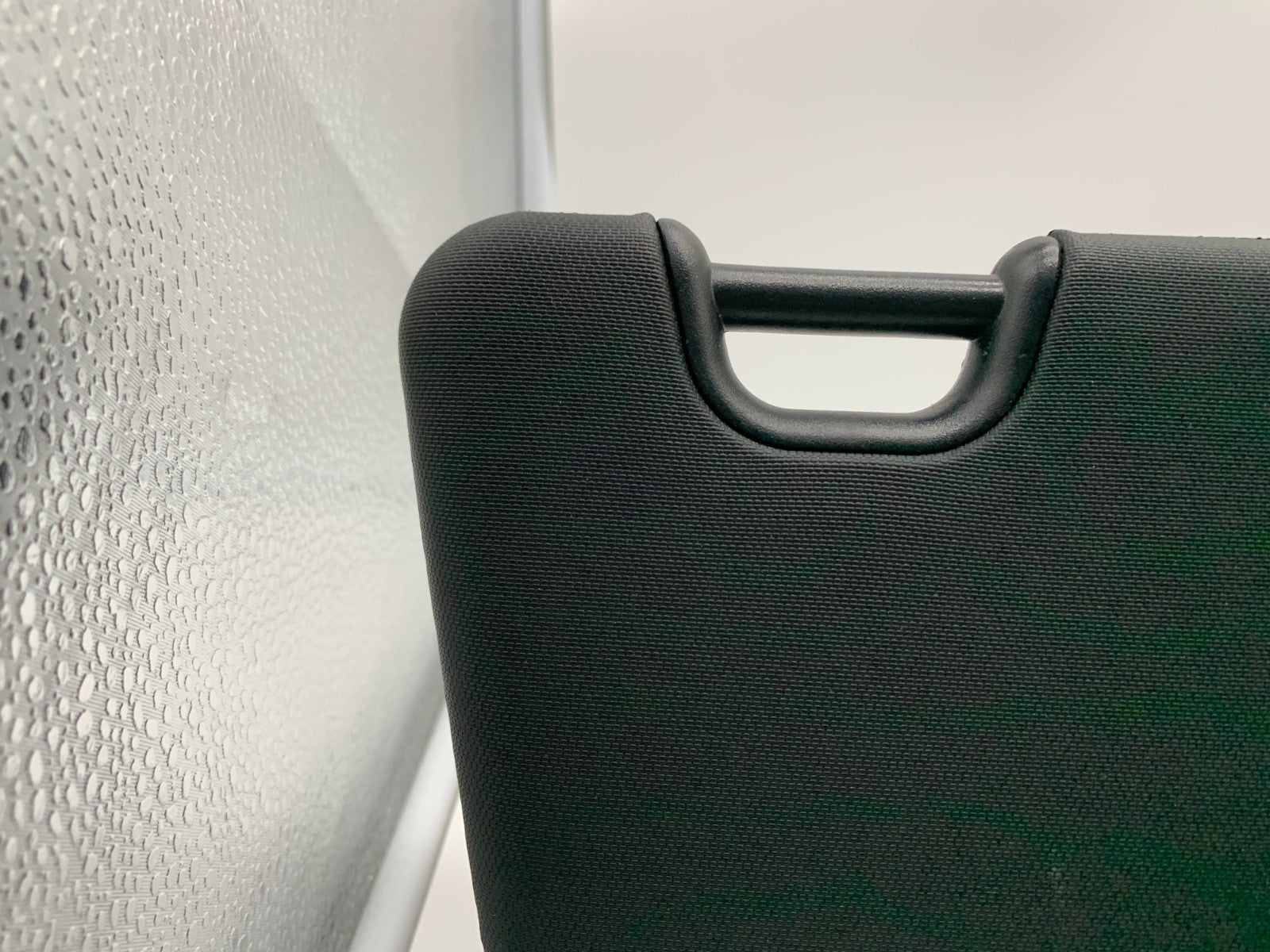 2014-2019 Kia Soul Passenger Sun Visor Black Illuminated OEM B04B51003