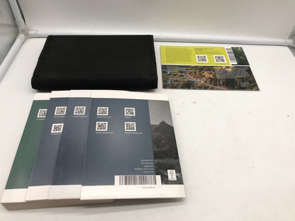 2017 Ford Explorer Owners Manual Set with Case OEM E01B17031