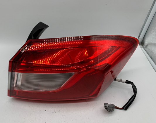 2017-2019 Chevrolet Cruze Passenger Side Tail Light Taillight OEM D01B04066