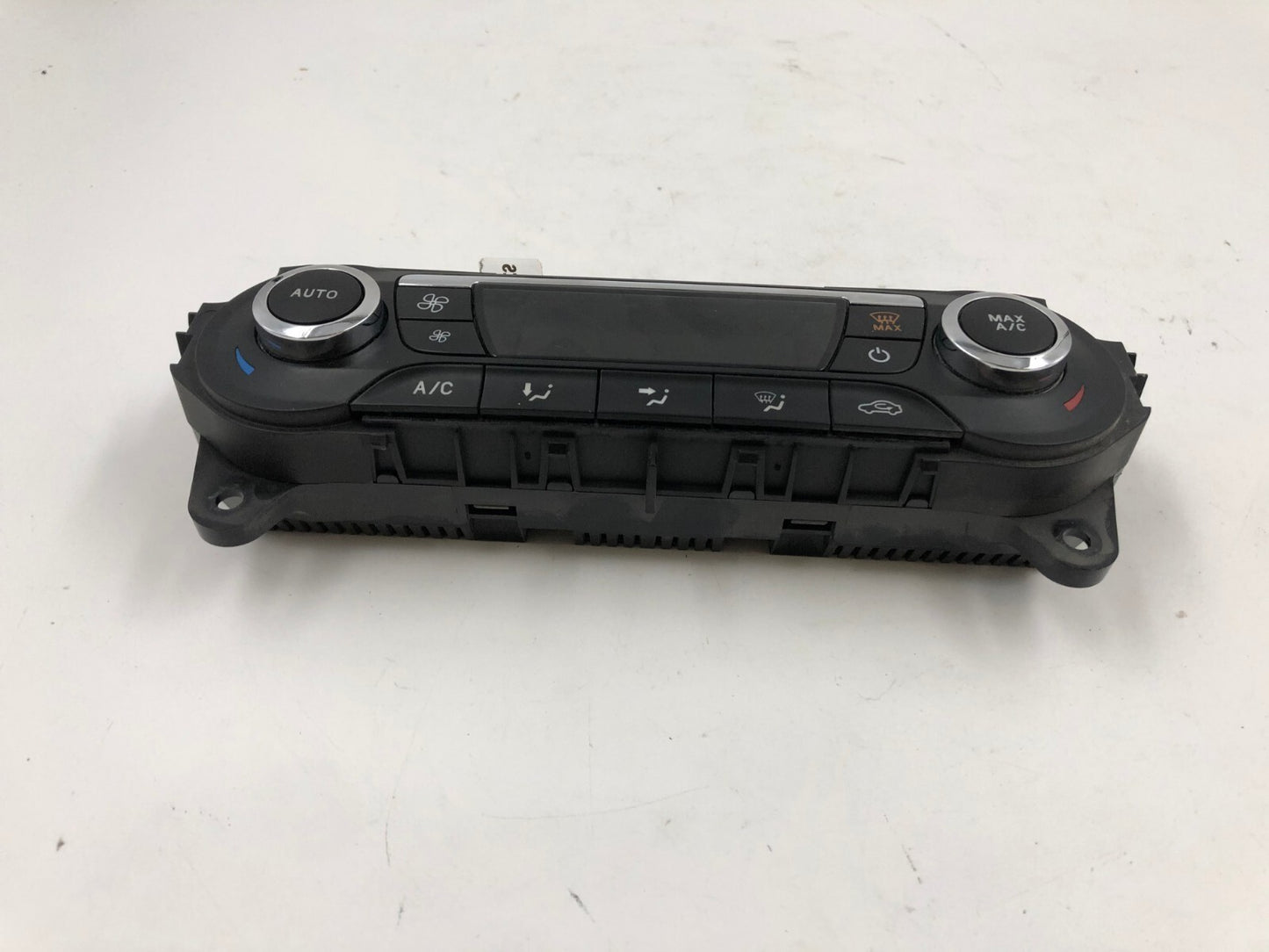 2013-2014 Ford Focus AC Heater Climate Control Unit OEM B02B09047