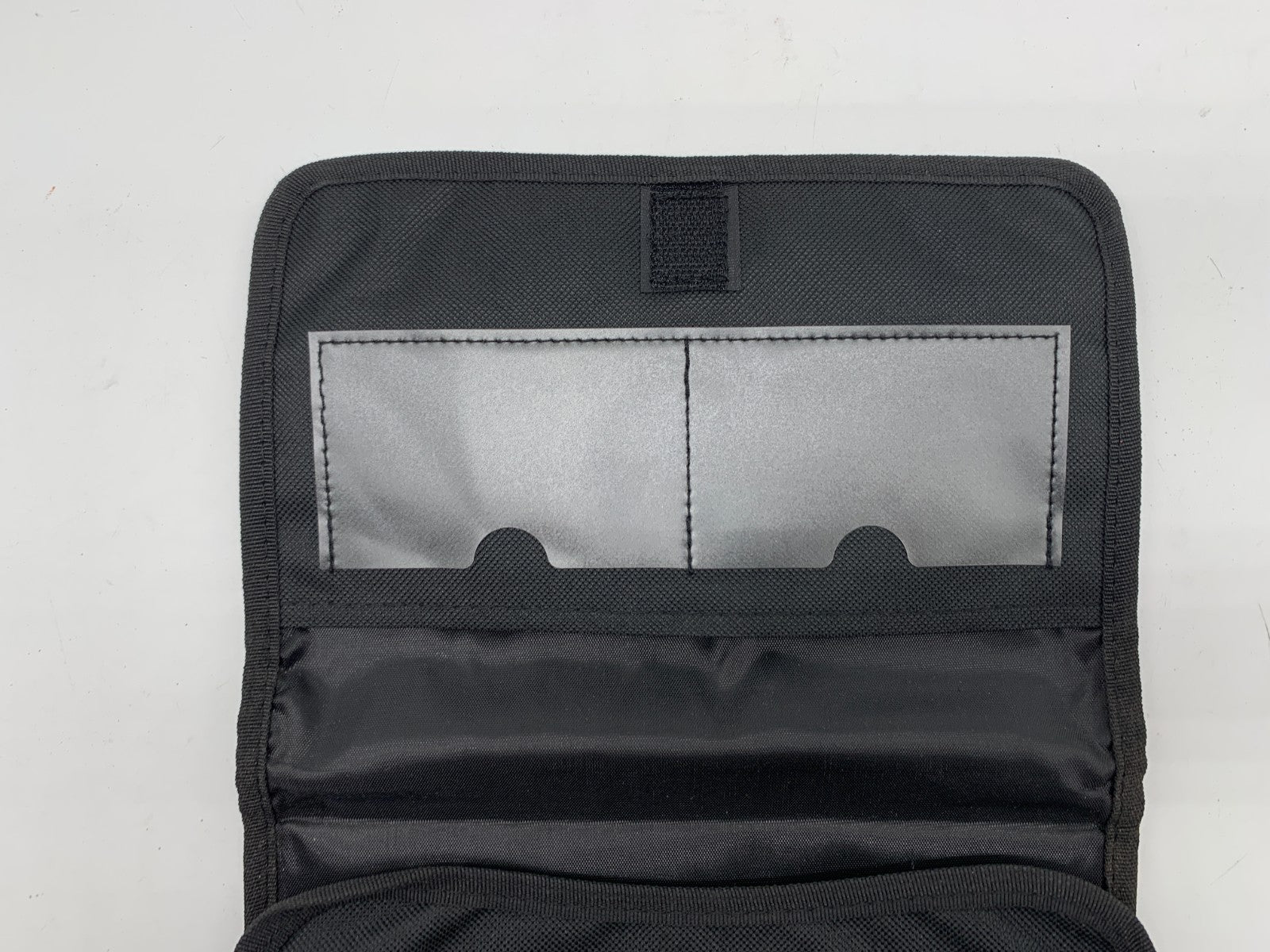 2005 Nissan Pathfinder Owners Manual Set with Case OEM B03B19006