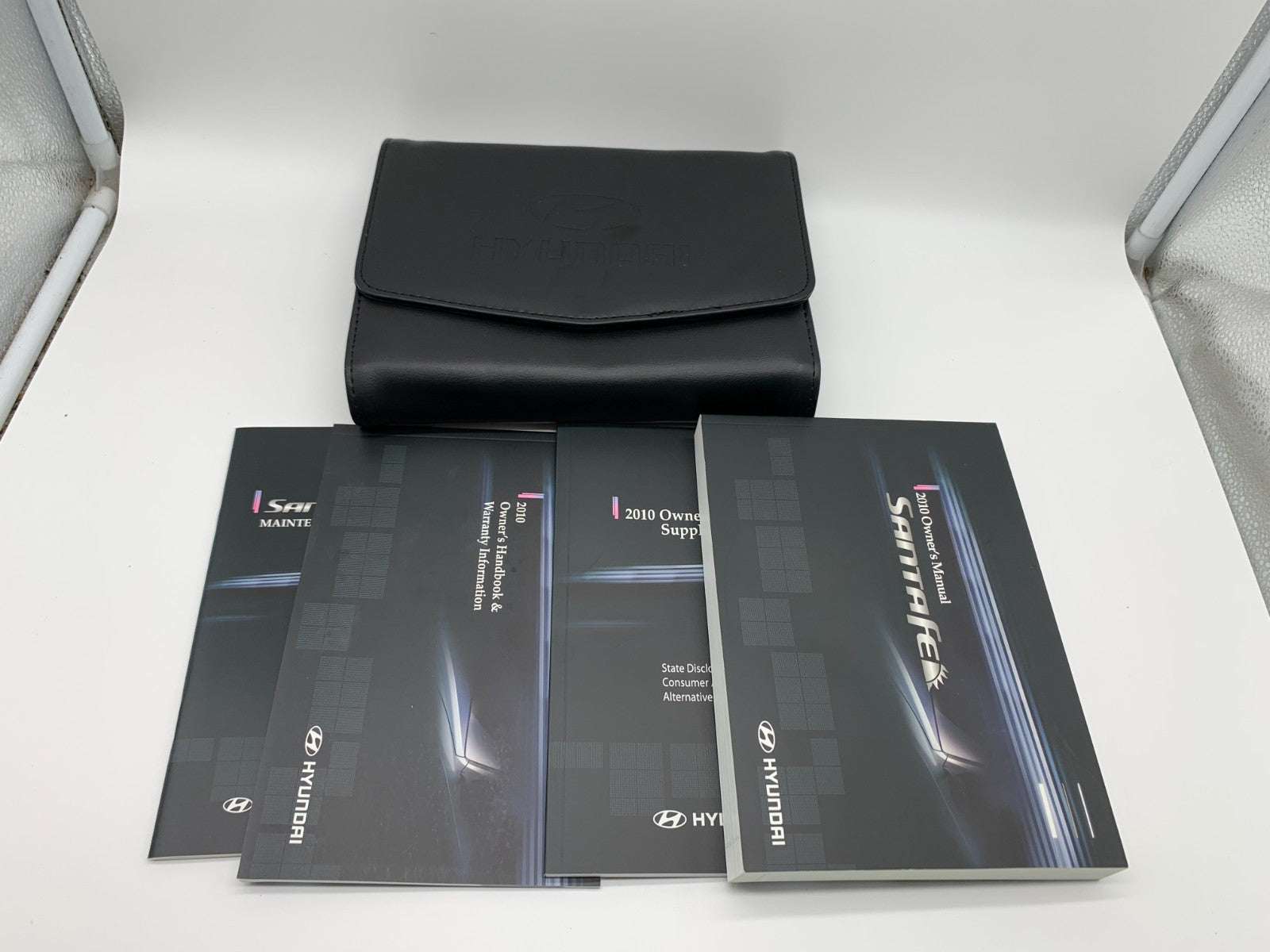2010 Hyundai Santa FE Owners Manual Set with Case OEM B04B49013