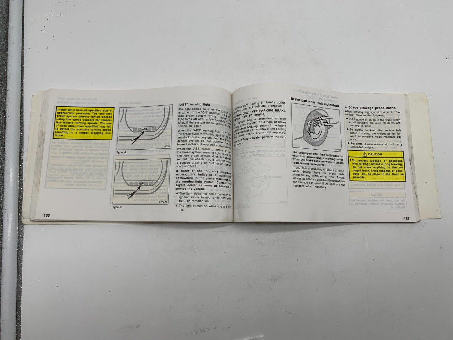 2001 Toyota Camry Owners Manual OEM B04B24007