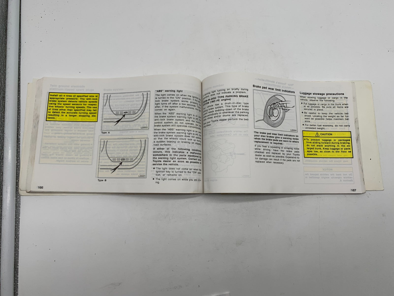 2001 Toyota Camry Owners Manual OEM B04B24007