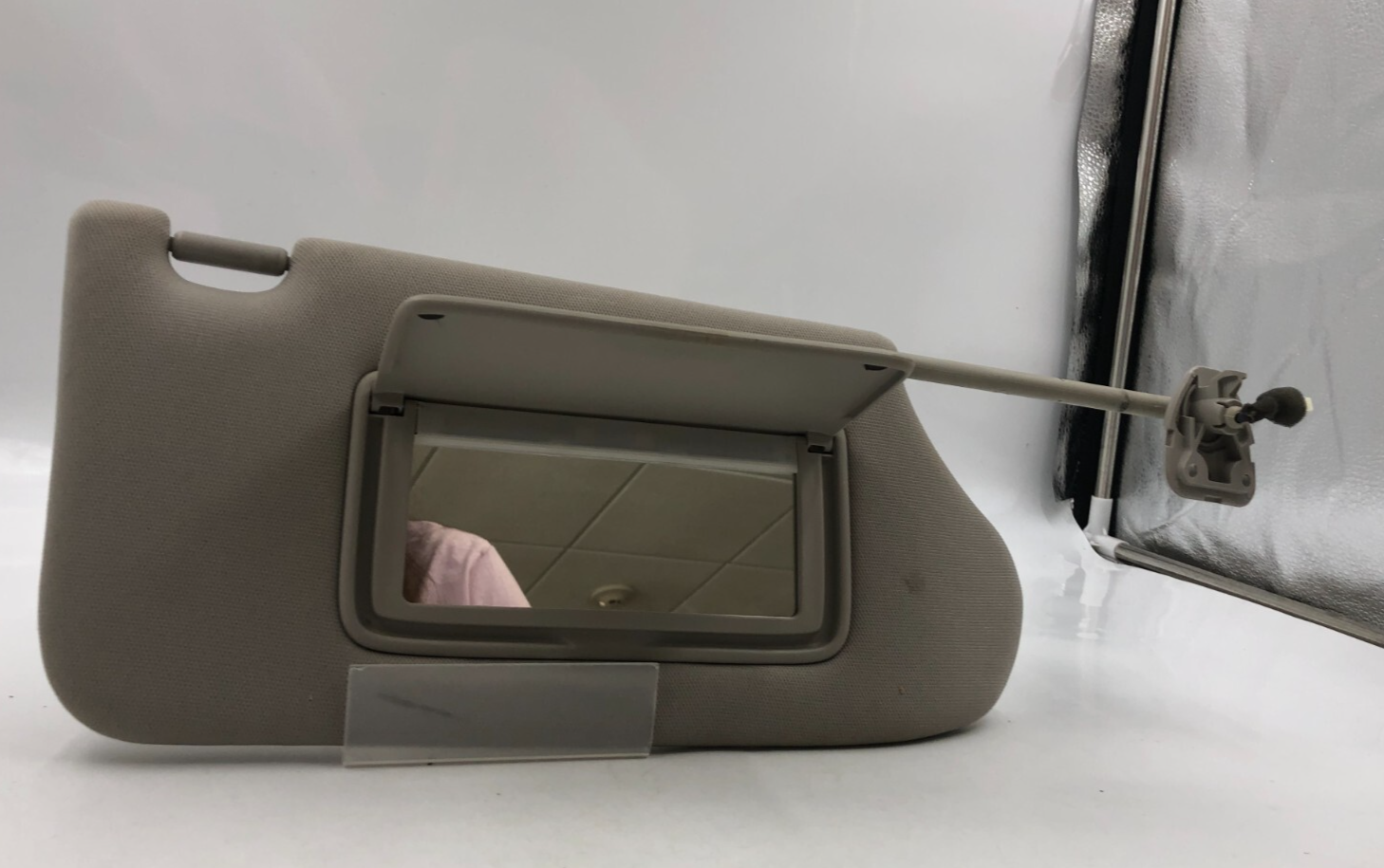 2013-2018 Nissan Altima Sedan Passenger Sunvisor Gray Illumination OEM B01B01001