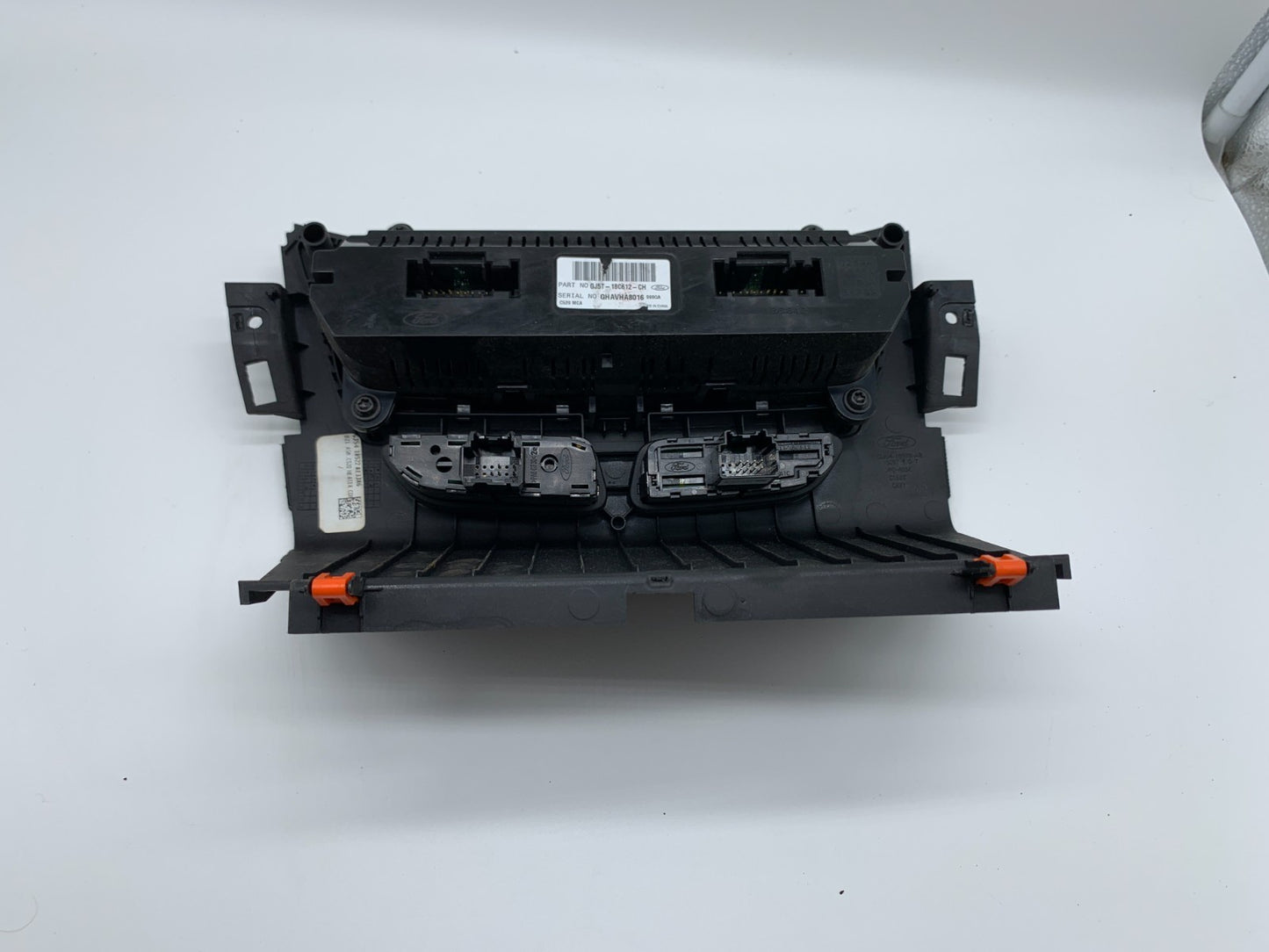 2018-2019 Ford Escape AC Heater Climate Control Unit OEM C03B57009