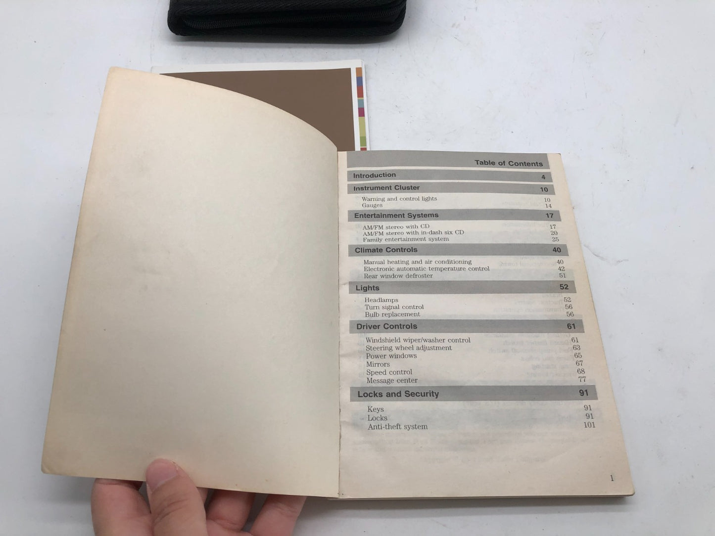 2005 Ford Freestyle Owners Manual Set with Case OEM B04B22036