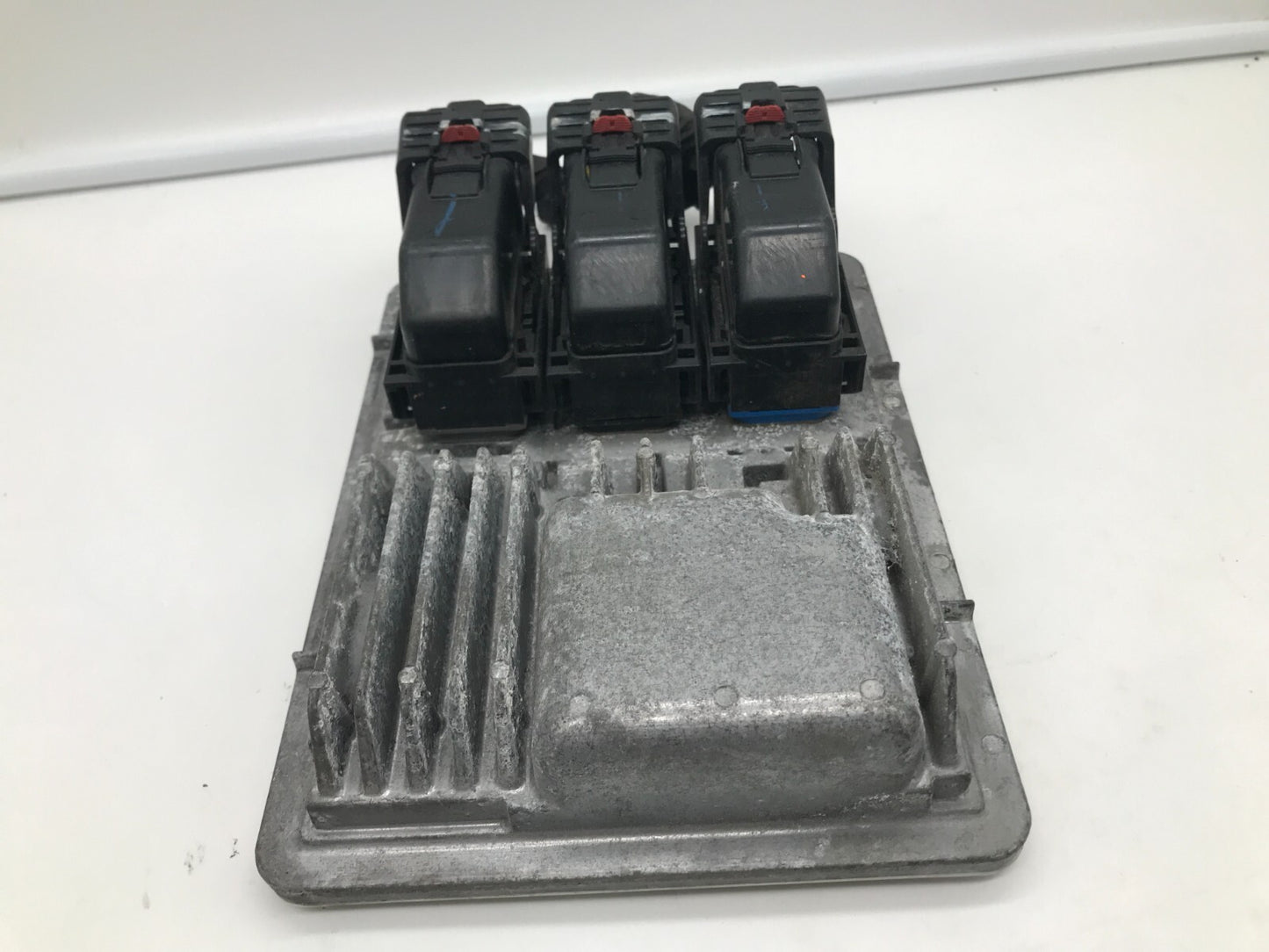 2017-2020 GMC Terrain Engine Control Module Unit ECU ECM OEM D01B13005