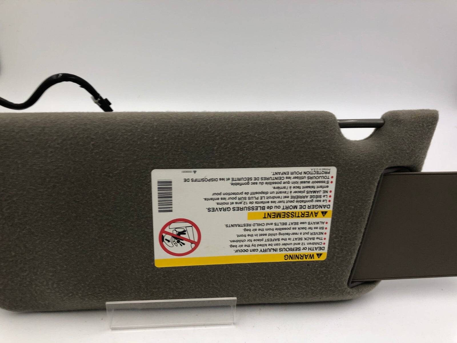 2000-2005 Chevrolet Impala Passenger Sun Visor Gray Illumination OEM A04B12030