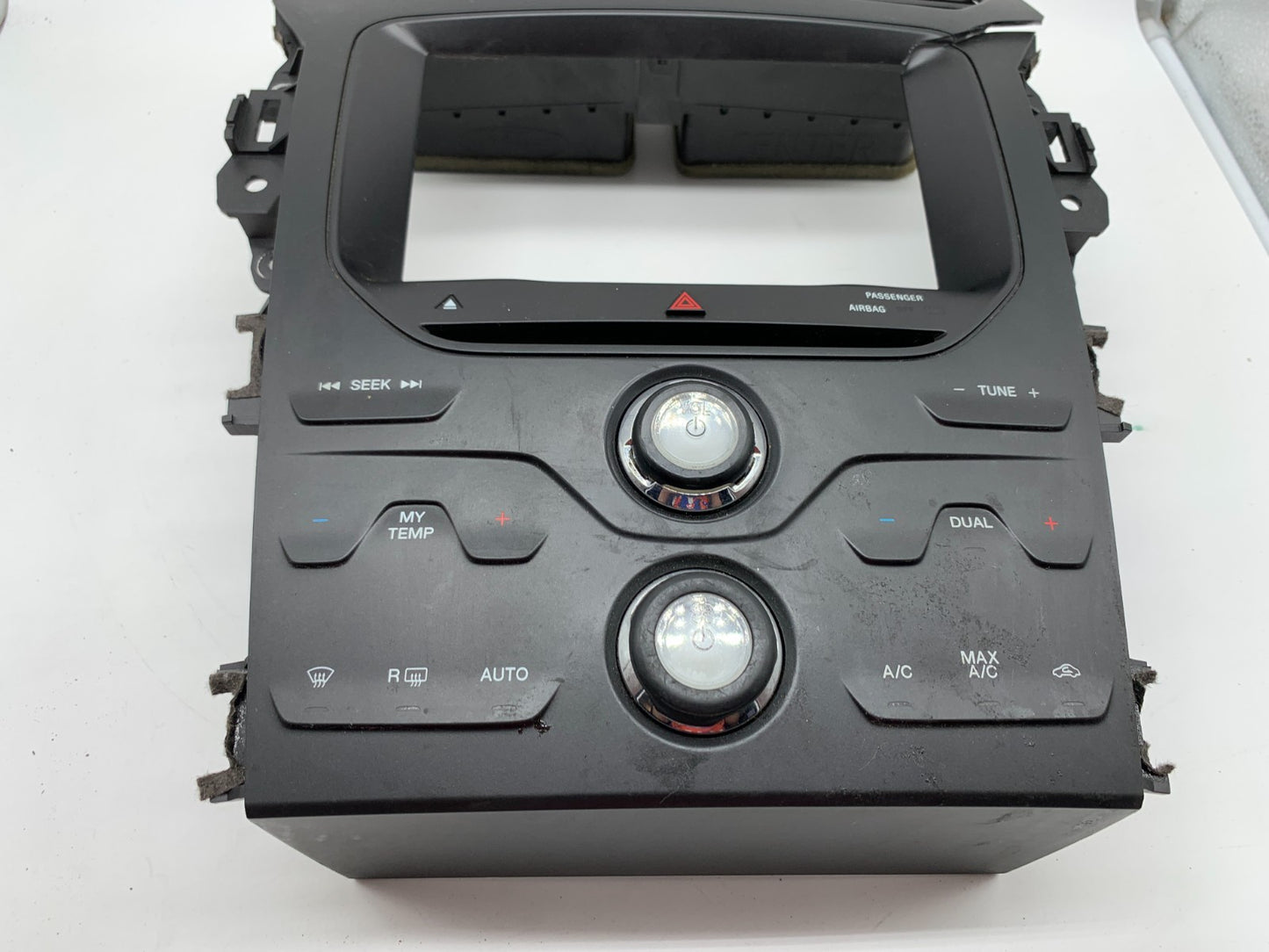 2011-2014 Ford Explorer AC Heater Climate Control Unit OEM C03B32001