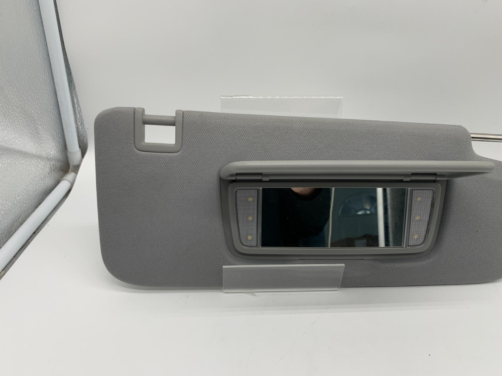 2021-2022 Chevrolet Trailblazer Passenger Sun Visor Gray OEM C01B07013