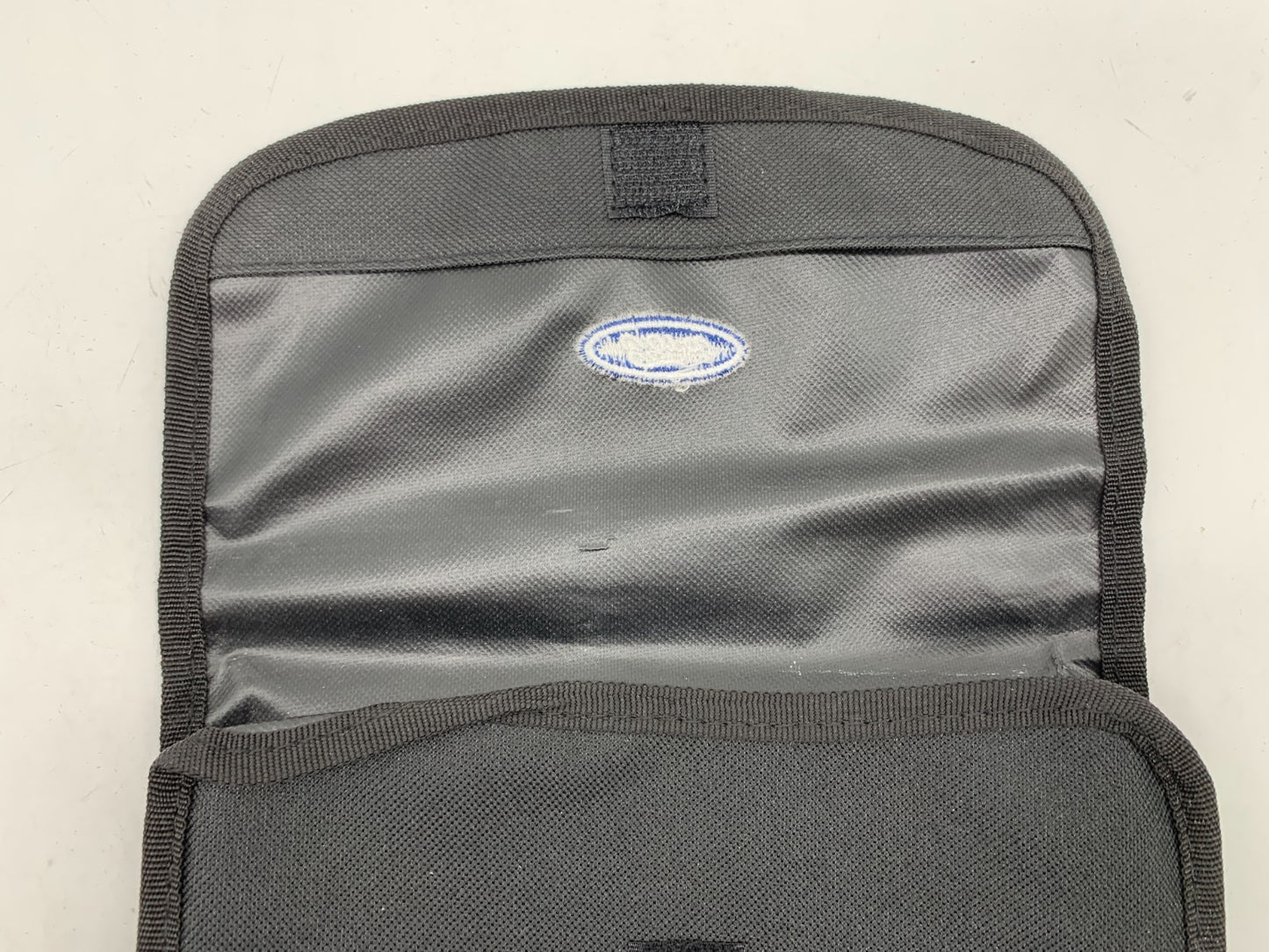 2016 Ford Explorer Owners Manual Set with Case OEM