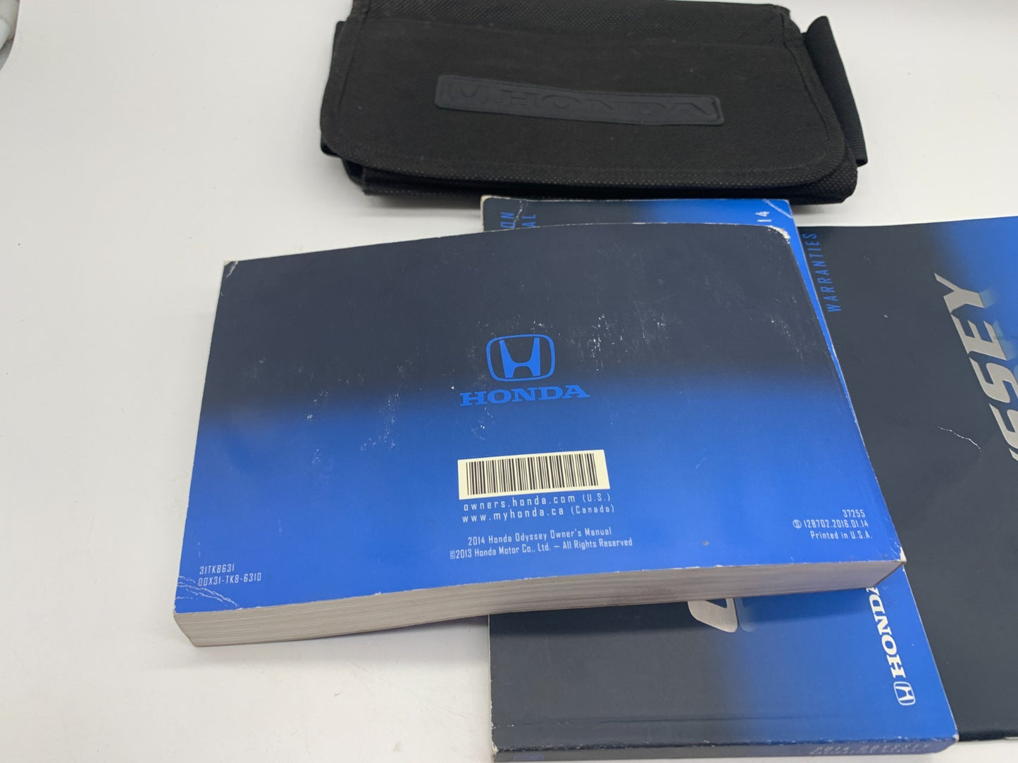 2014 Honda Odyssey Owners Manual Set with Case OEM D03B43001