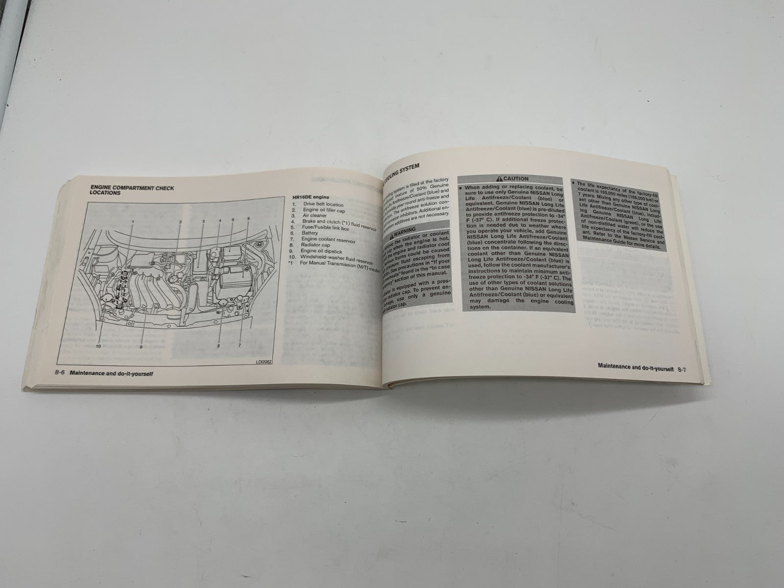 2012 Nissan Versa Owners Manual Set OEM D01B66017