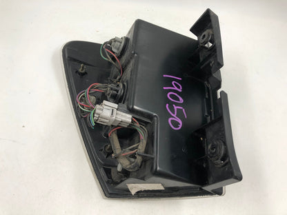 2005-2009 Chevrolet Equinox Passenger Side Tail Light Taillight OEM D04B01005