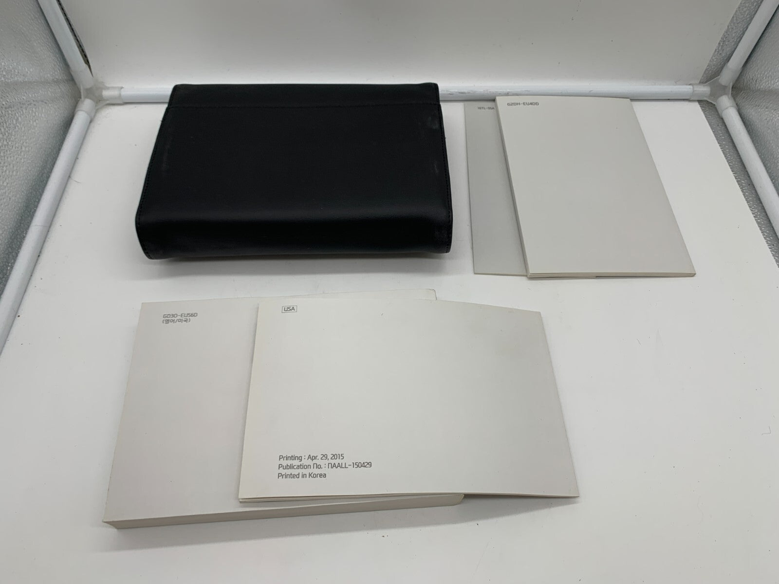 2016 Hyundai Tucson Owners Manual Set with Case OEM A03B13004