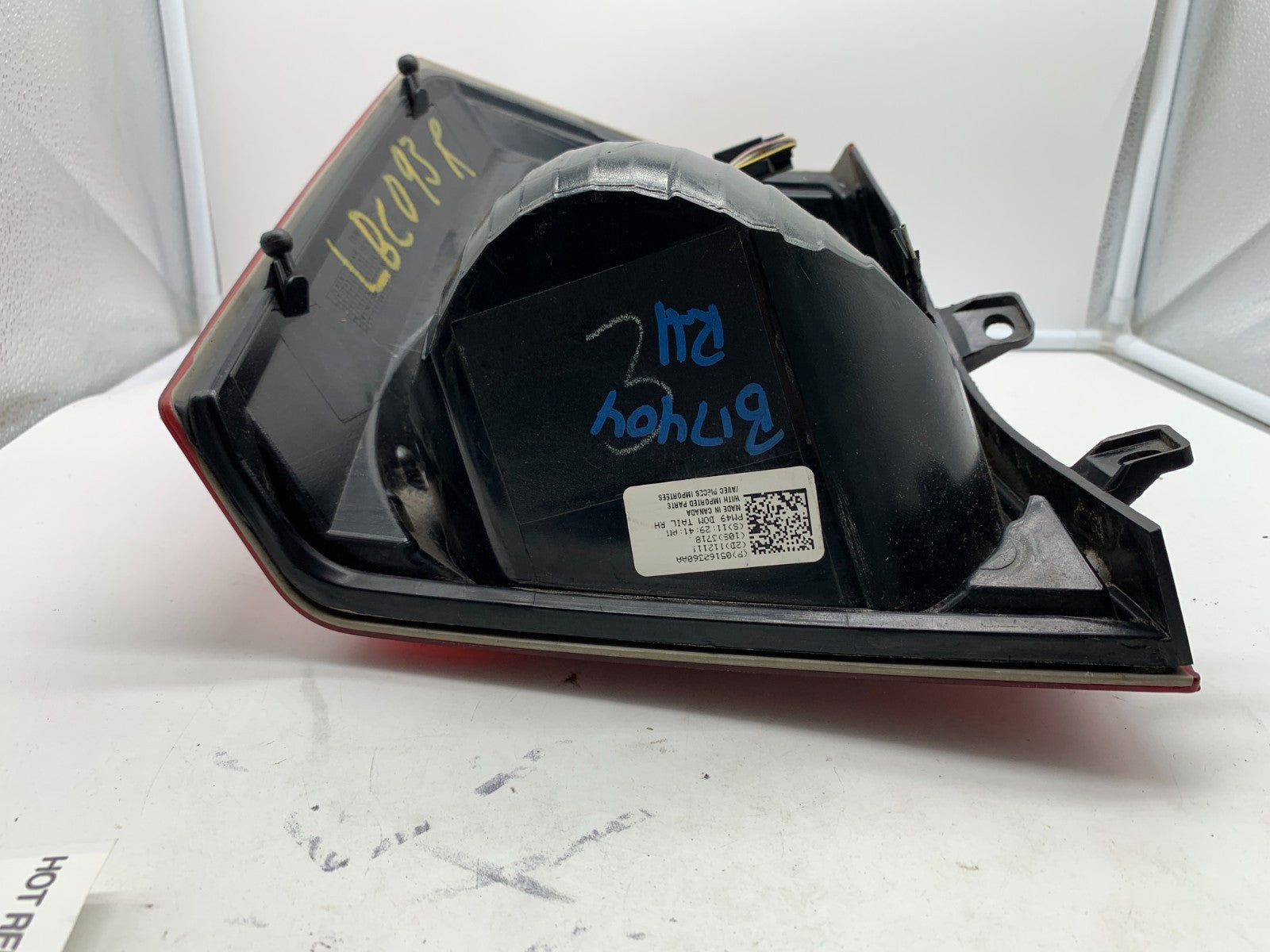 2008-2012 Dodge Caliber Passenger Side Tail Light Taillight OEM B01B08062