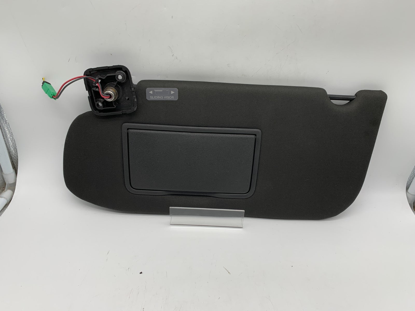 2013-2019 Ford Taurus Driver Sun Visor Illuminated Black OEM D03B42006