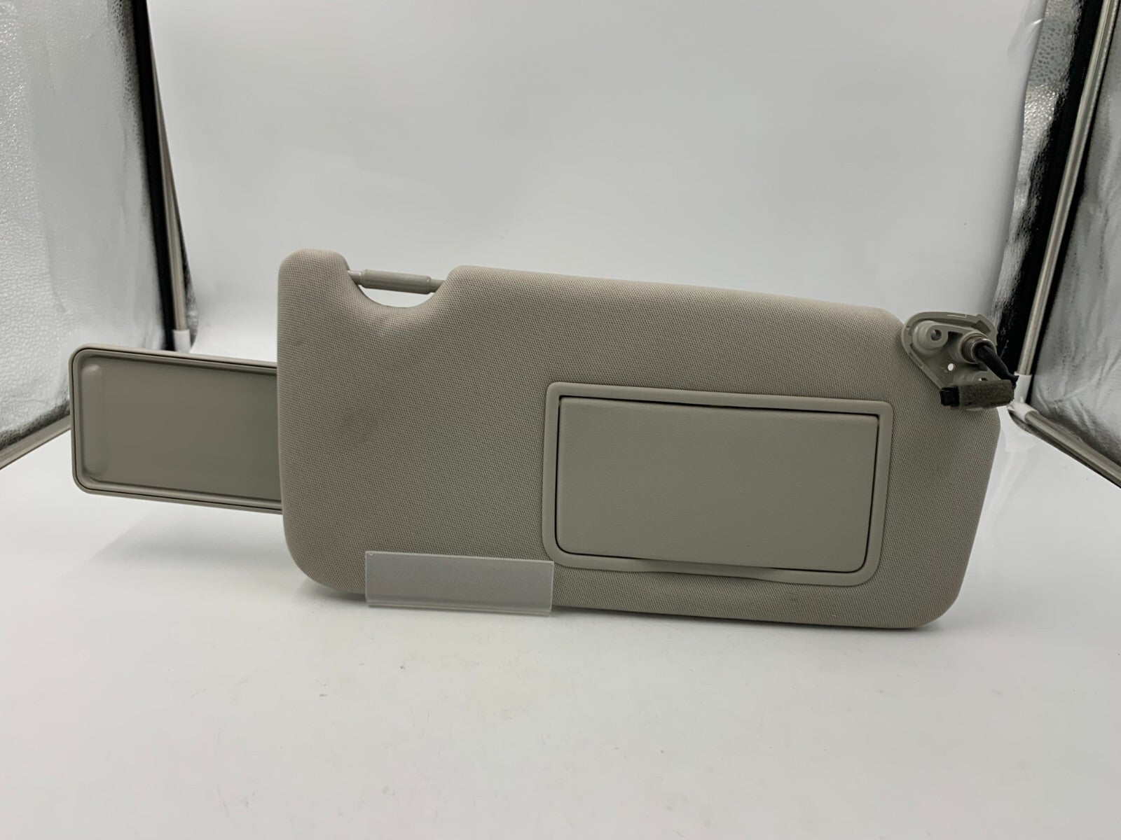 2010-2014 Subaru Legacy Passenger Sun Visor Gray Illuminated OEM C01B67006