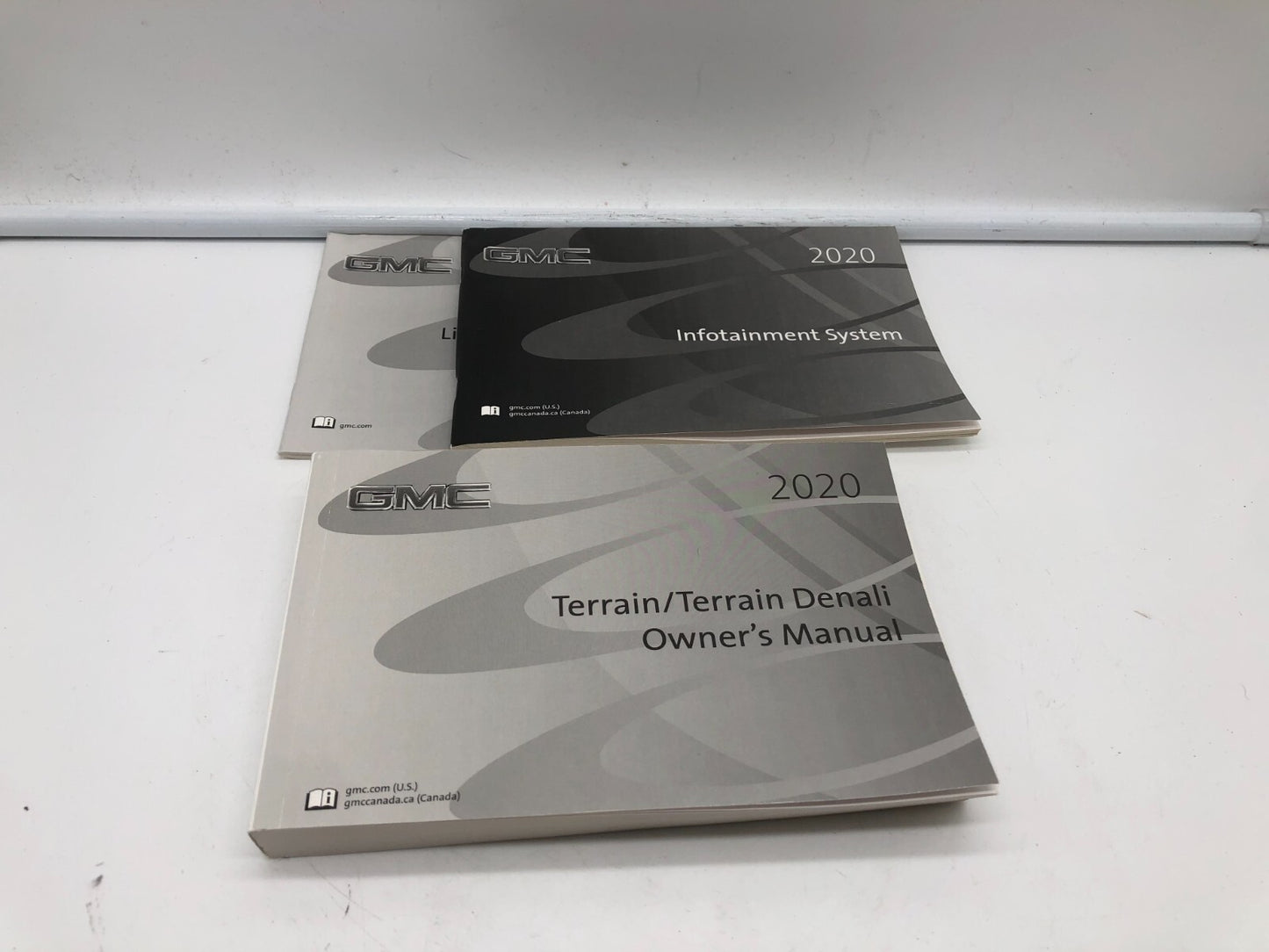 2020 GMC Terrain Denali Owners Manual Set OEM A04B54048