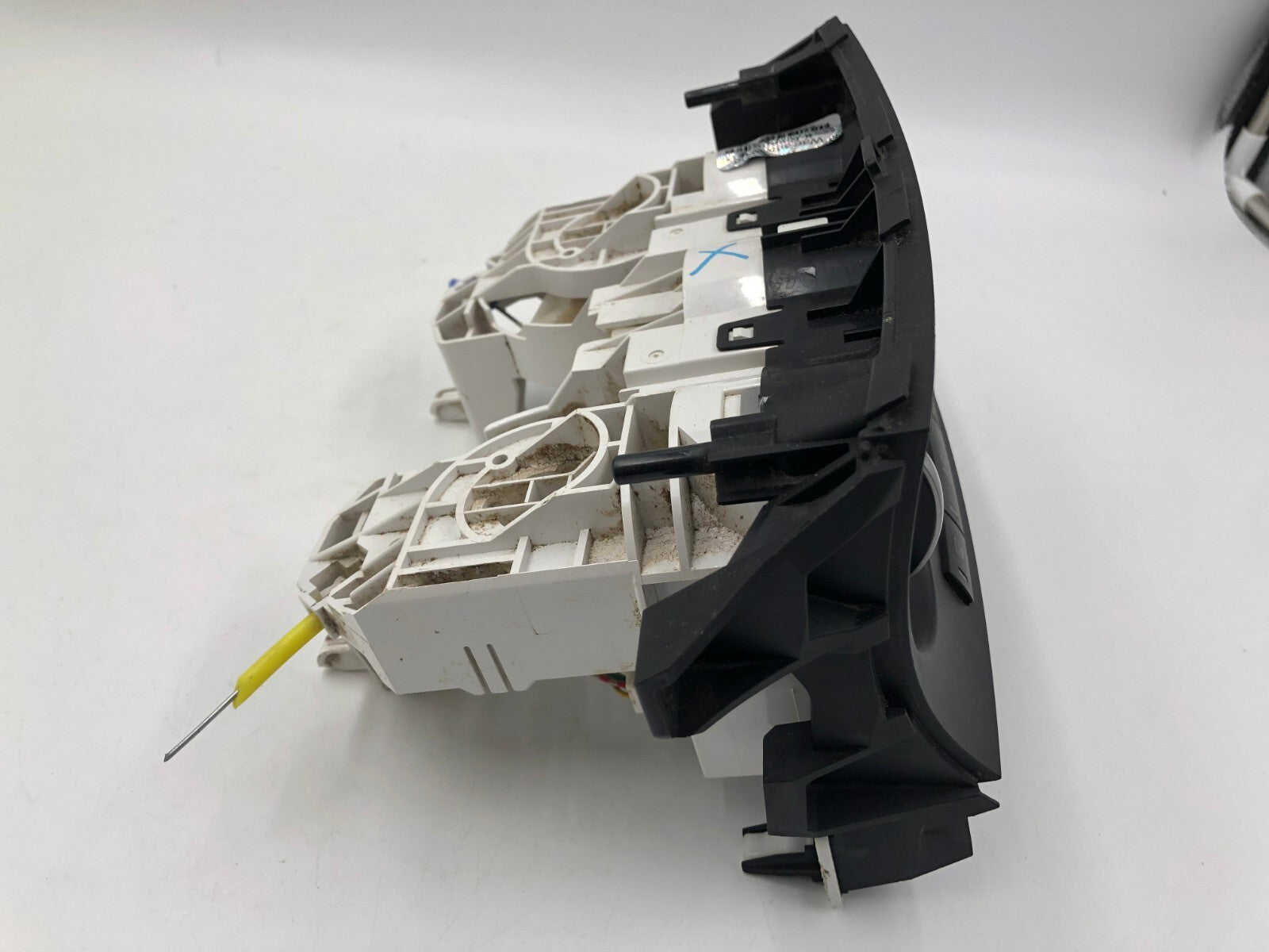 2012-2013 Mazda 3 AC Heater Climate Control Unit OEM D03B58005