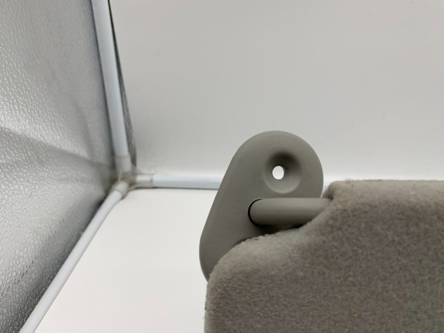 2003-2005 Toyota Corolla Passenger Sun Visor Gray OEM C03B65011