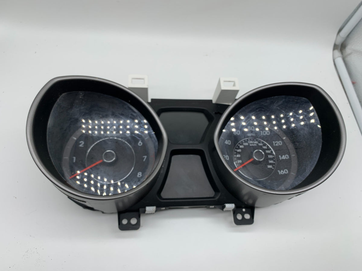 2014-2016 Hyundai Elantra 1.8 Speedometer Cluster 95277 Miles B02B12005