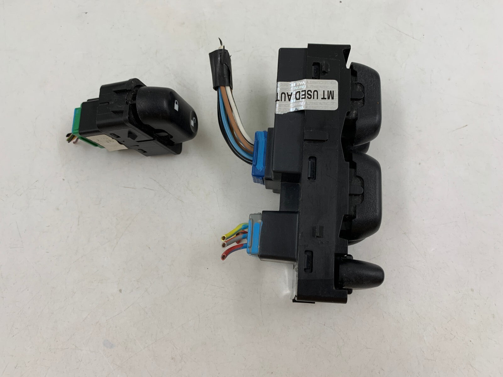 2005-2007 Mercury Mountaineer Master Power Window Switch OEM A03B49055