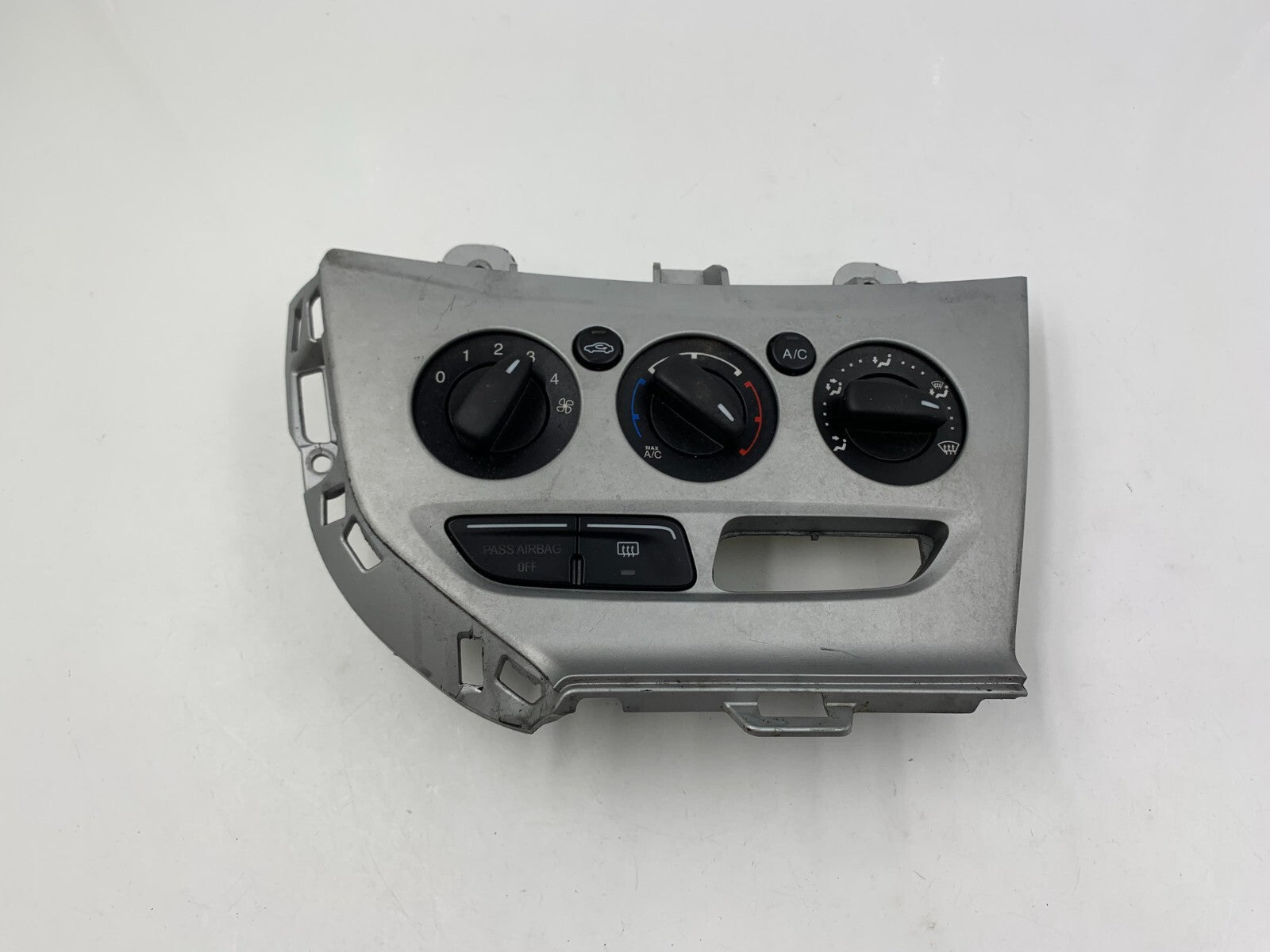 2013-2014 Ford Focus AC Heater Climate Control Unit OEM C01B39045