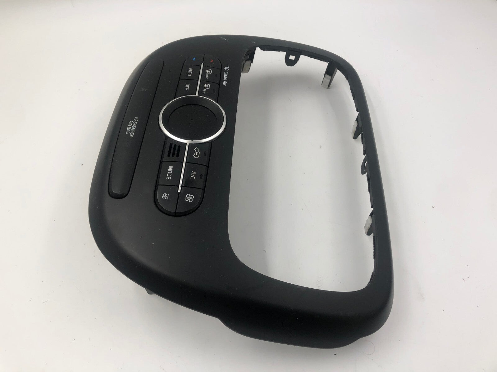 2017-2019 Kia Soul AC Heater Climate Control Unit OEM D04B27031