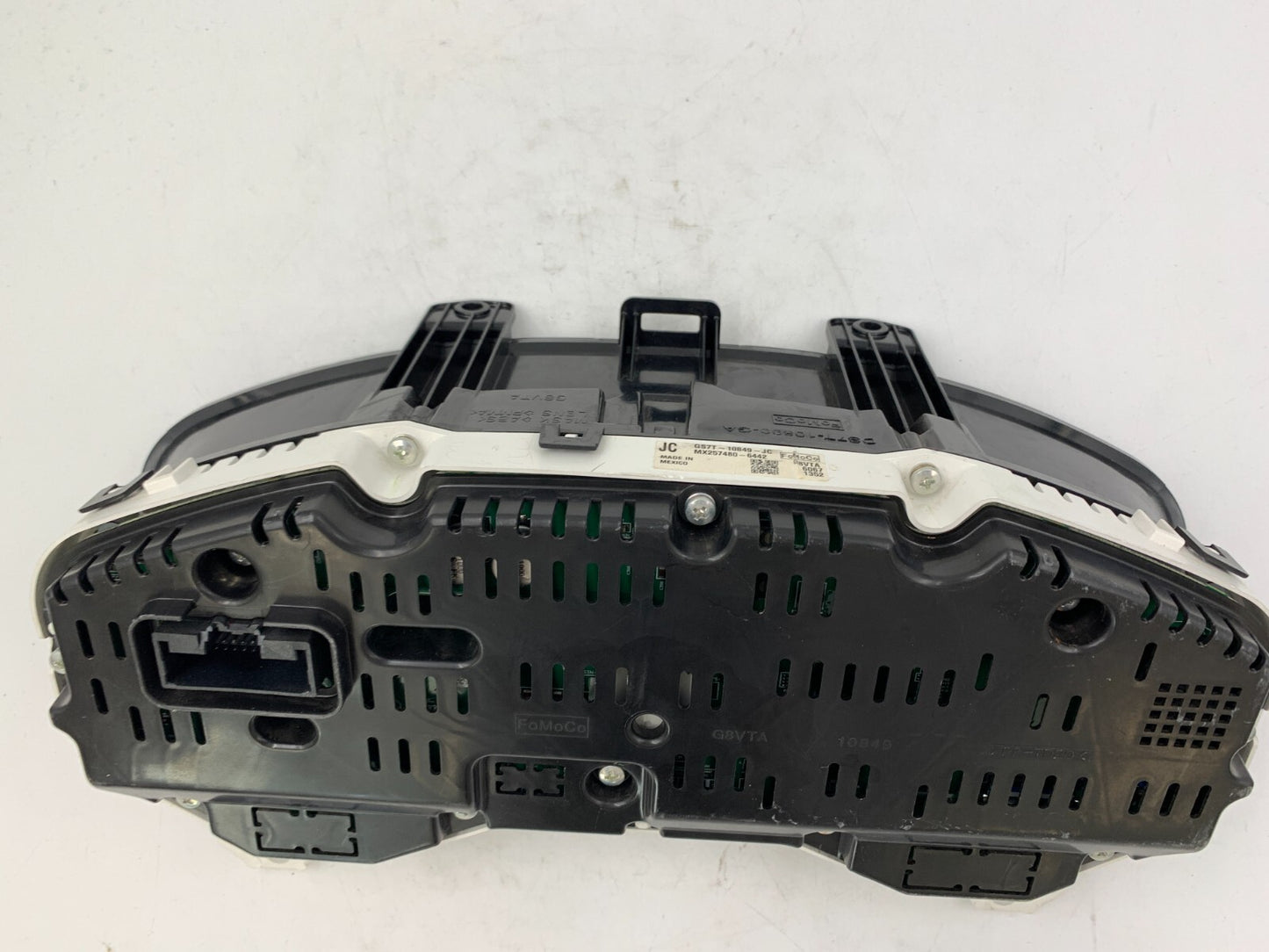 2016 Ford Fusion Speedometer Instrument Cluster 69,507 Miles OEM B02B43026