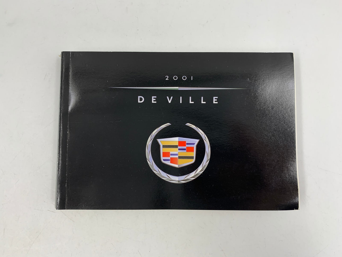 2001 Cadillac Deville Owners Manual Set with Case OEM A04B01041