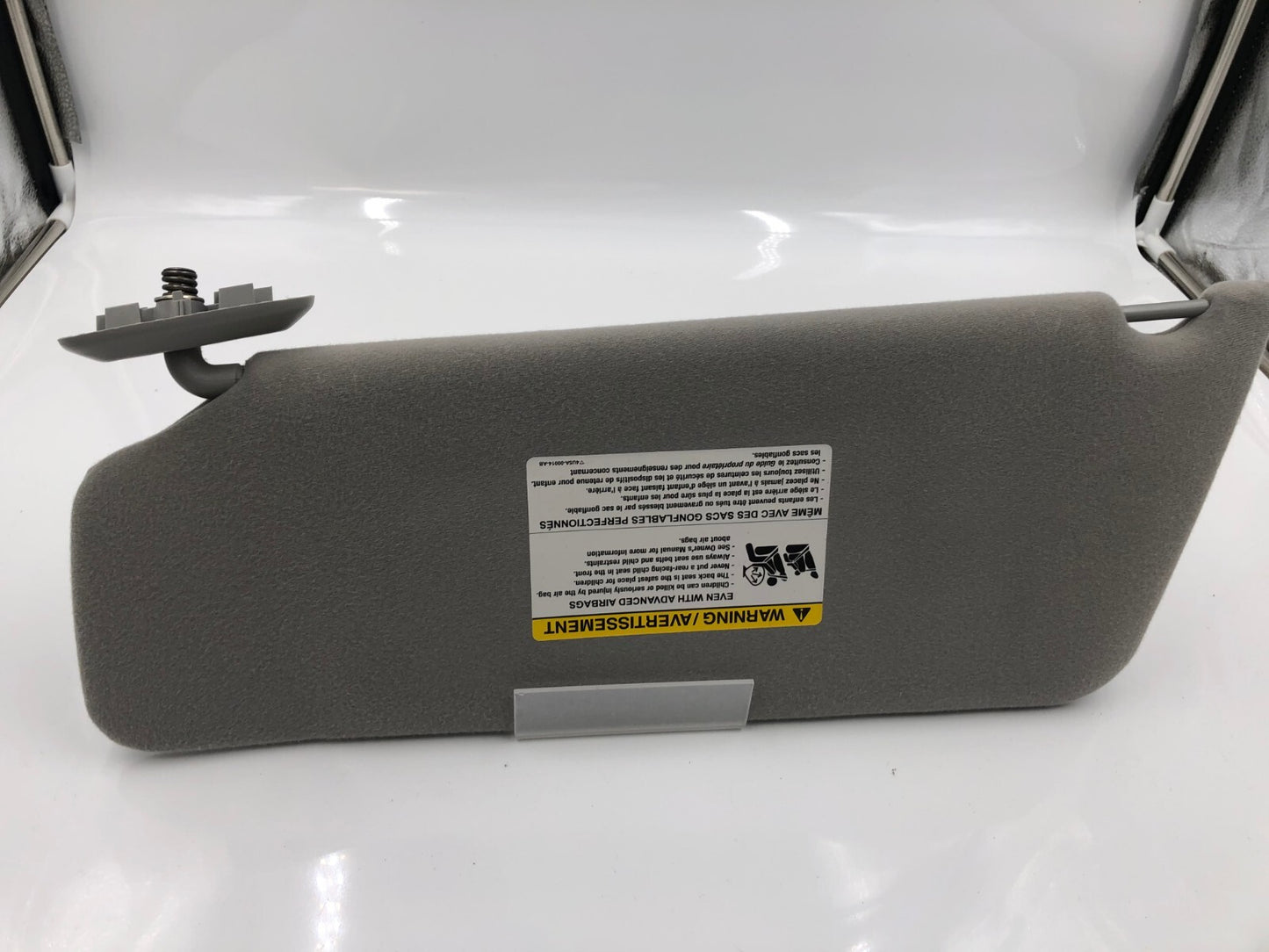 2004-2008 Ford F-150 Passenger Sun Visor Gray OEM D04B64004