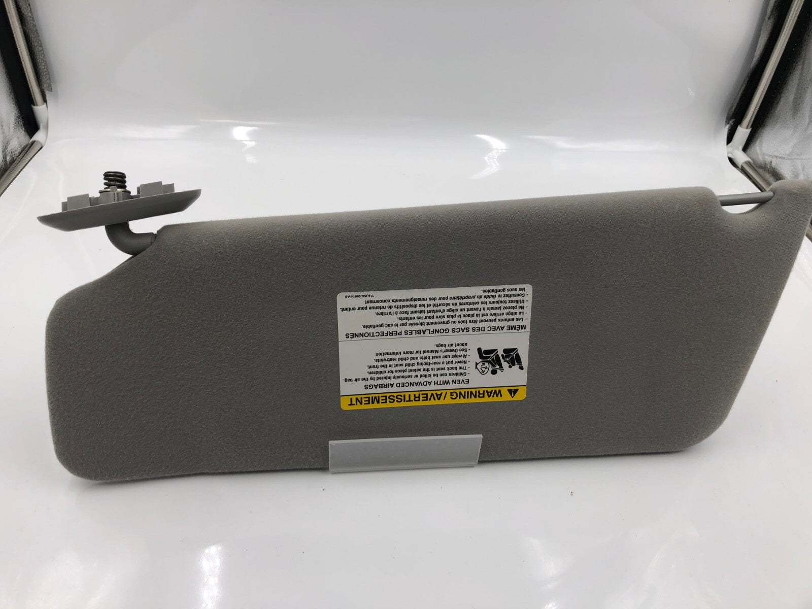2004-2008 Ford F-150 Passenger Sun Visor Gray OEM D04B64004