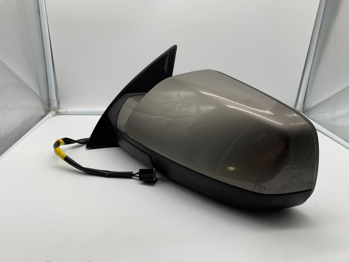 2011-2014 Chverolet Equinox Driver Side Power Door Mirror Gray OEM C04B20019