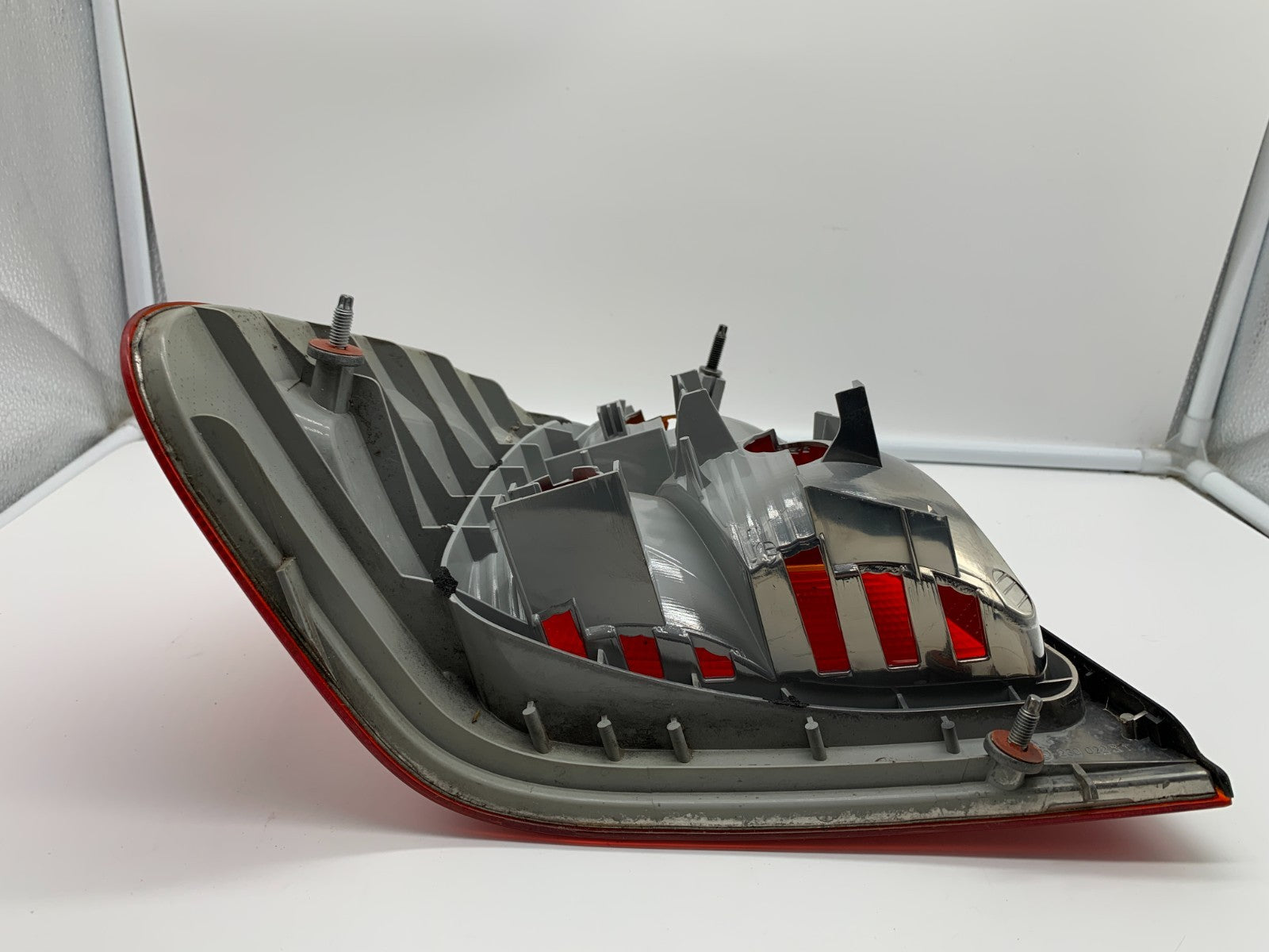 1999-2001 BMW 325i Passenger Side Tail Light Taillight OEM B04B22038