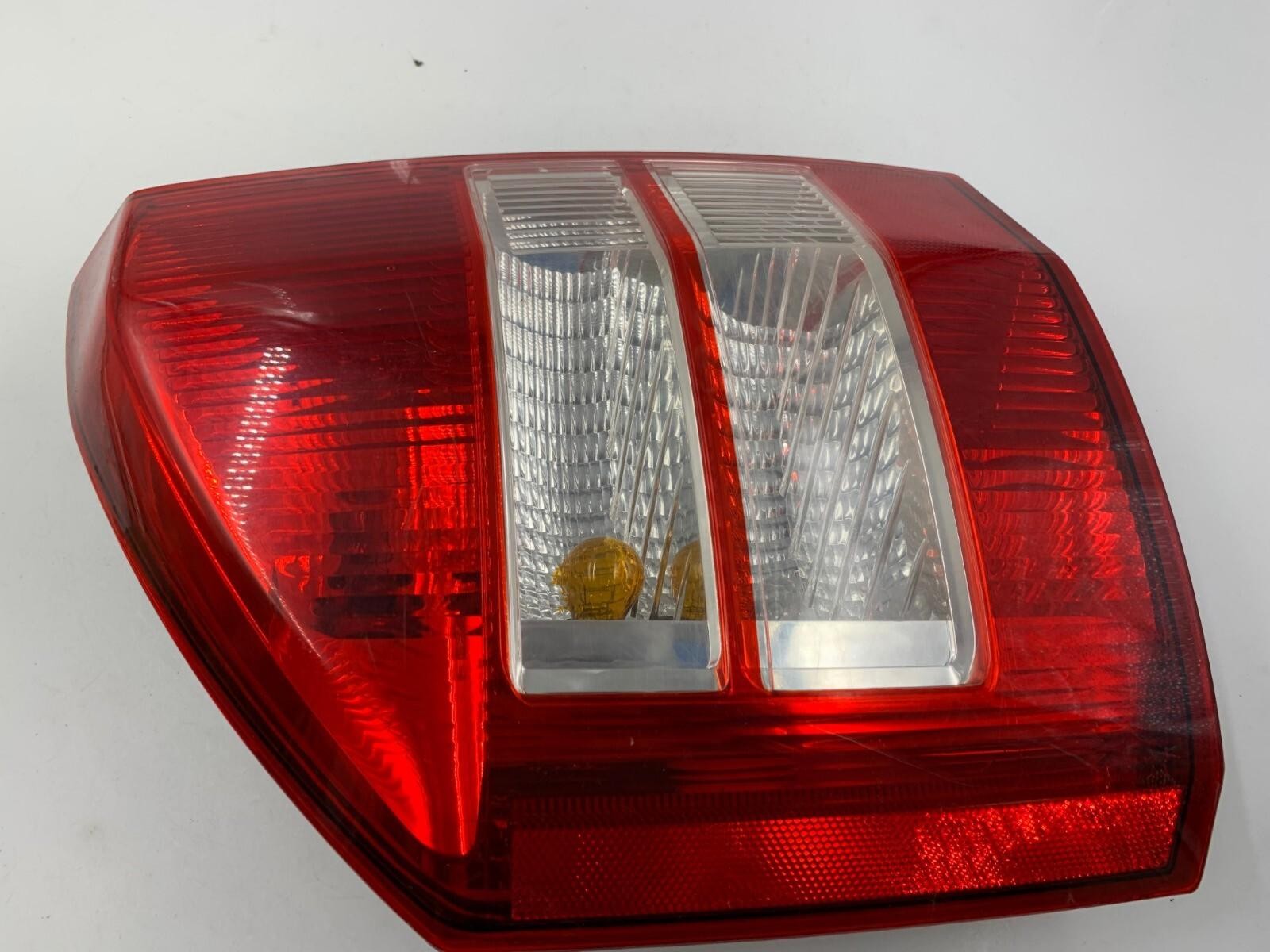 2007-2010 Jeep Compass Driver Side Tail Light Taillight OEM D01B69001