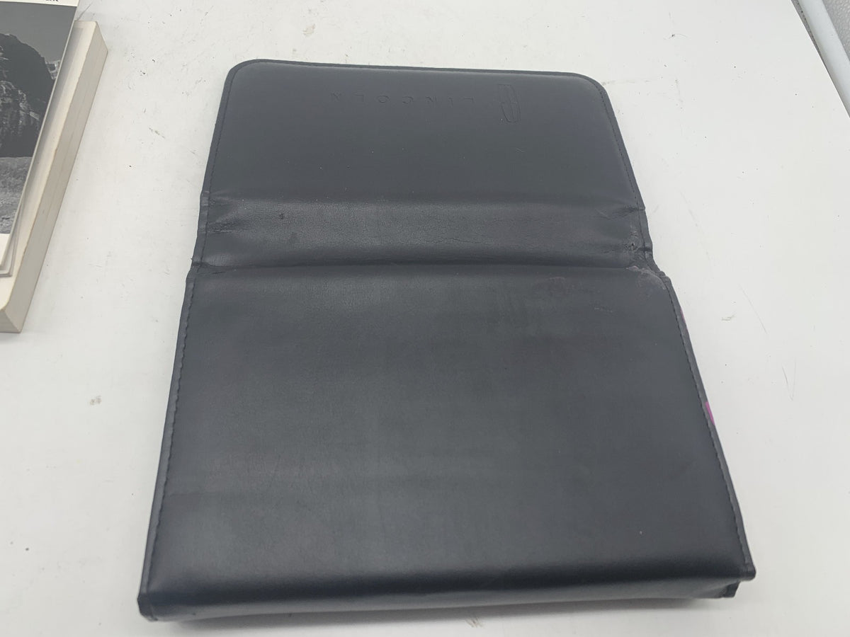 2015 Lincoln Navigator Owners Manual Set with Case OEM R01B21011