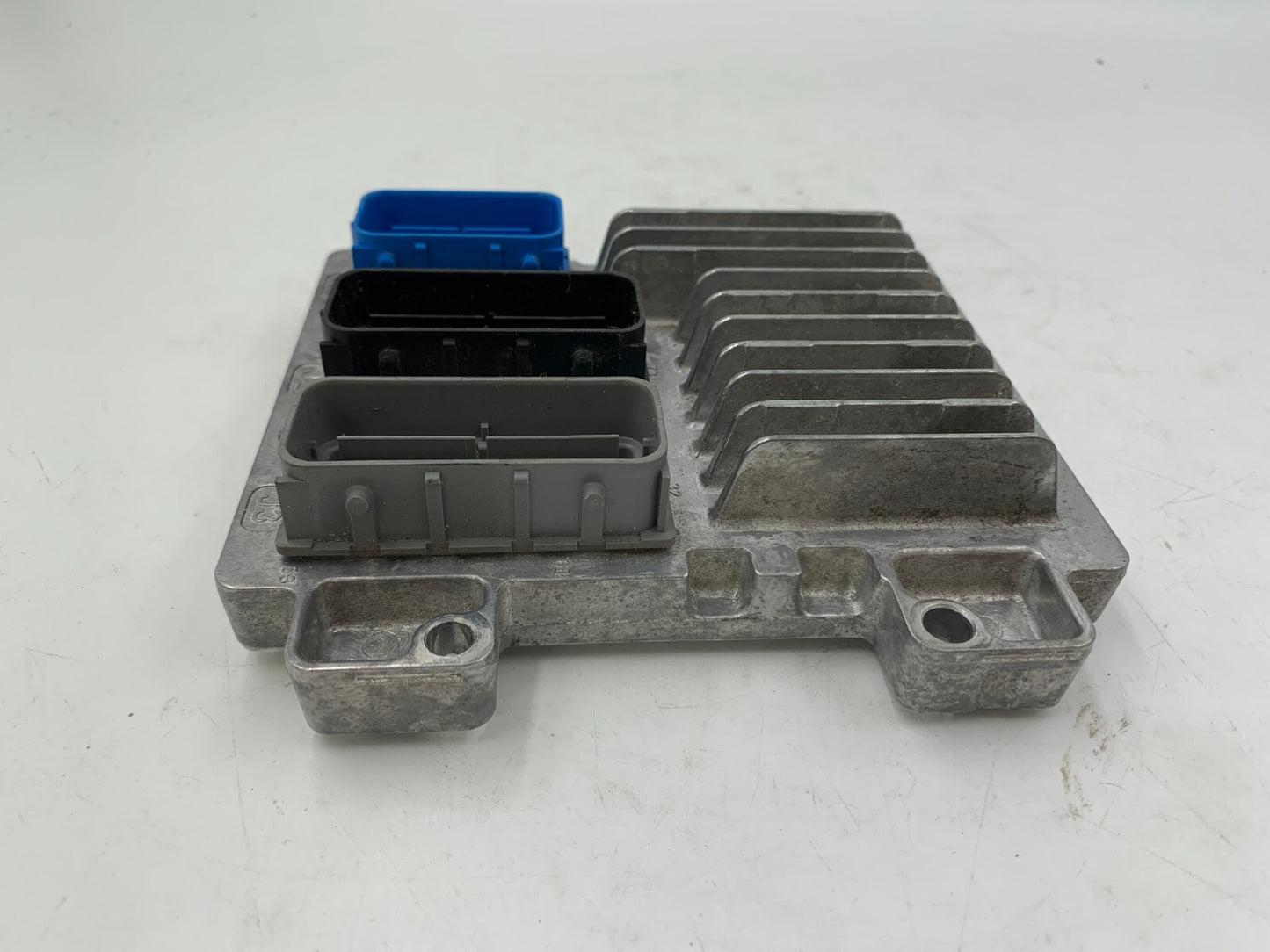 2017-2020 Chevrolet Trax Engine Control Module Unit ECU ECM OEM B02B52038