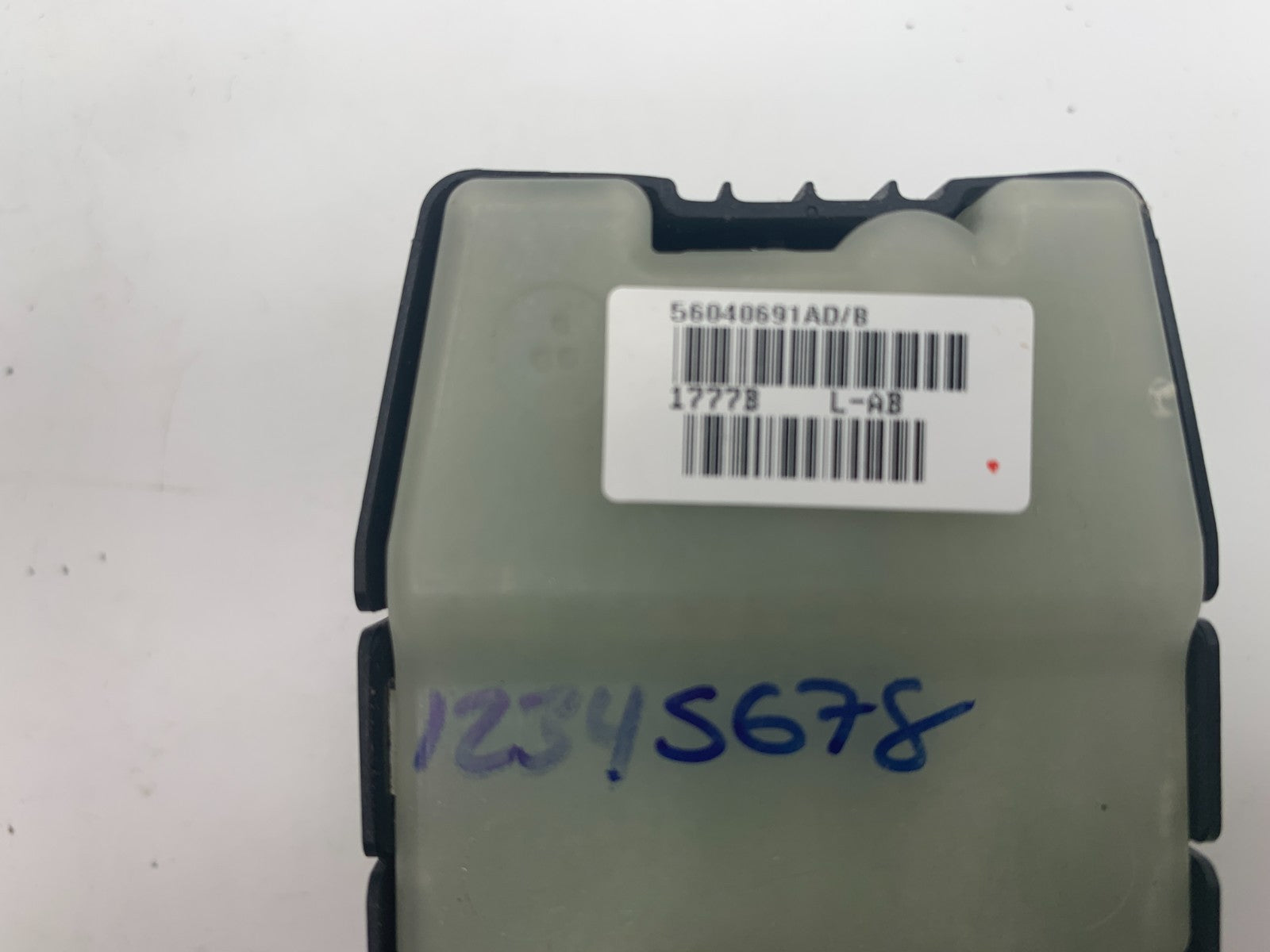 2007-2010 Jeep Patriot Master Power Window Switch OEM C03B25064