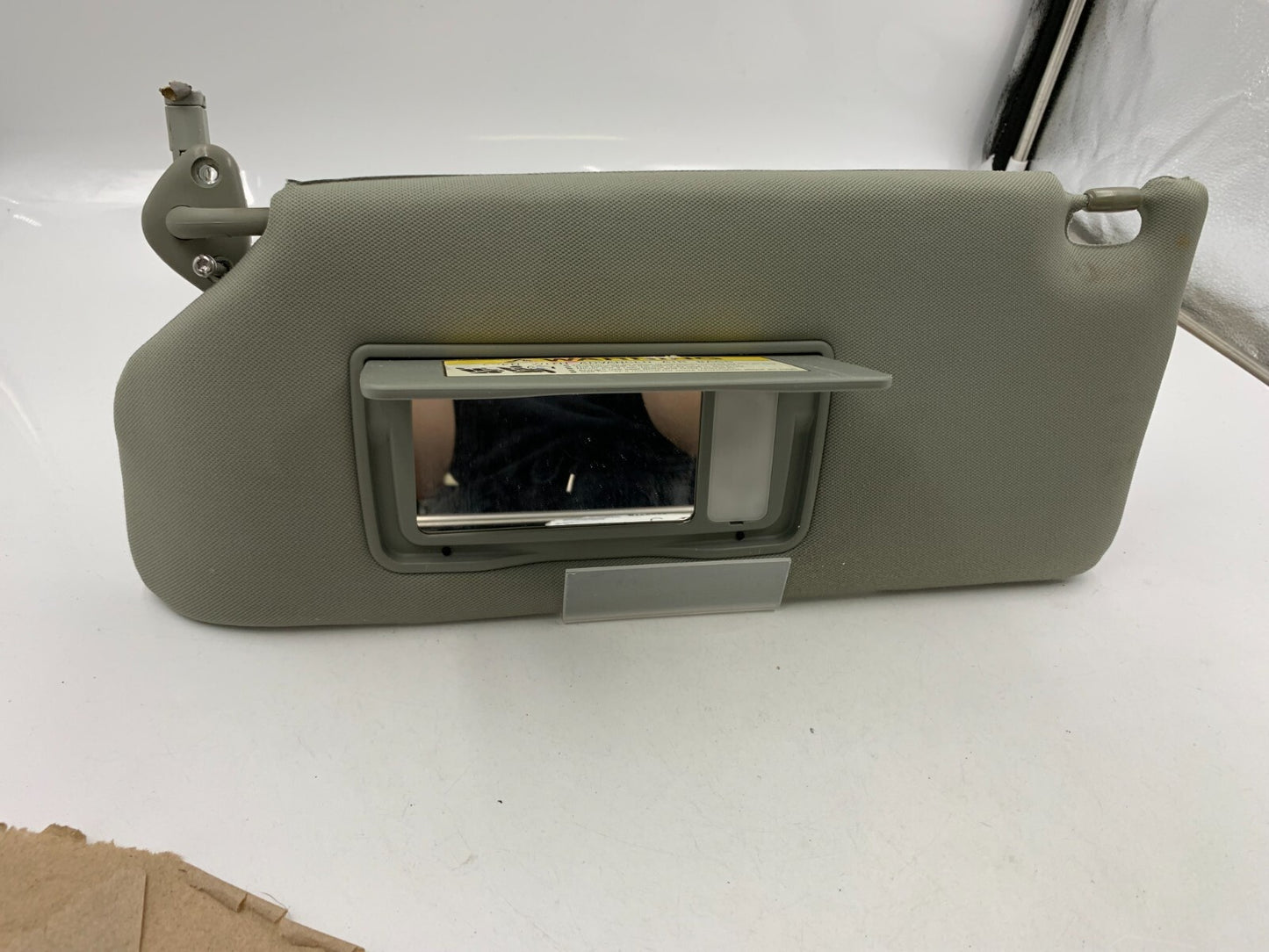 2006-2010 Honda Odyssey Driver Sun Visor Gray Illuminated OEM E01B38062