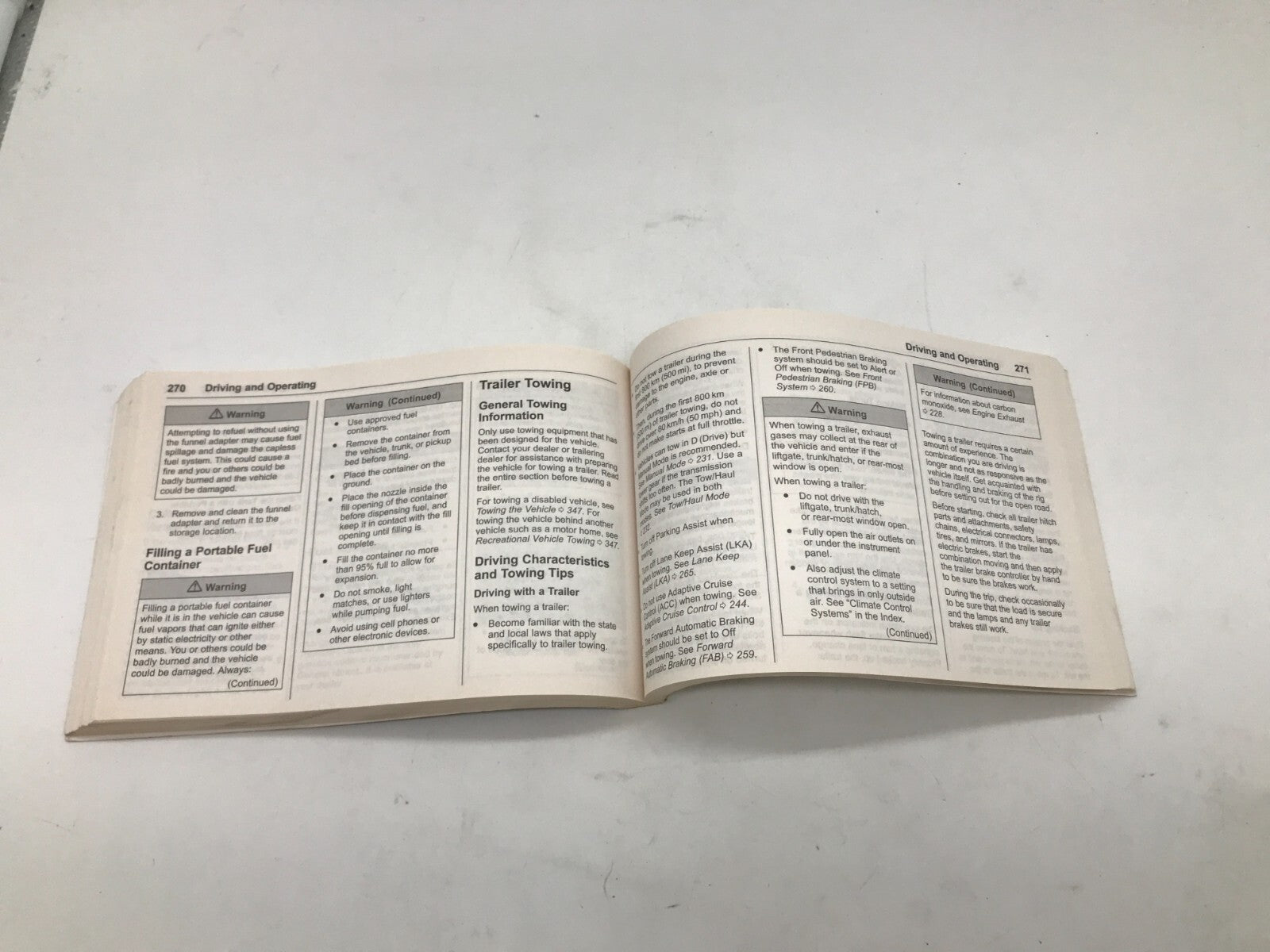 2018 Chevy Traverse Owners Manual OEM D04B24058